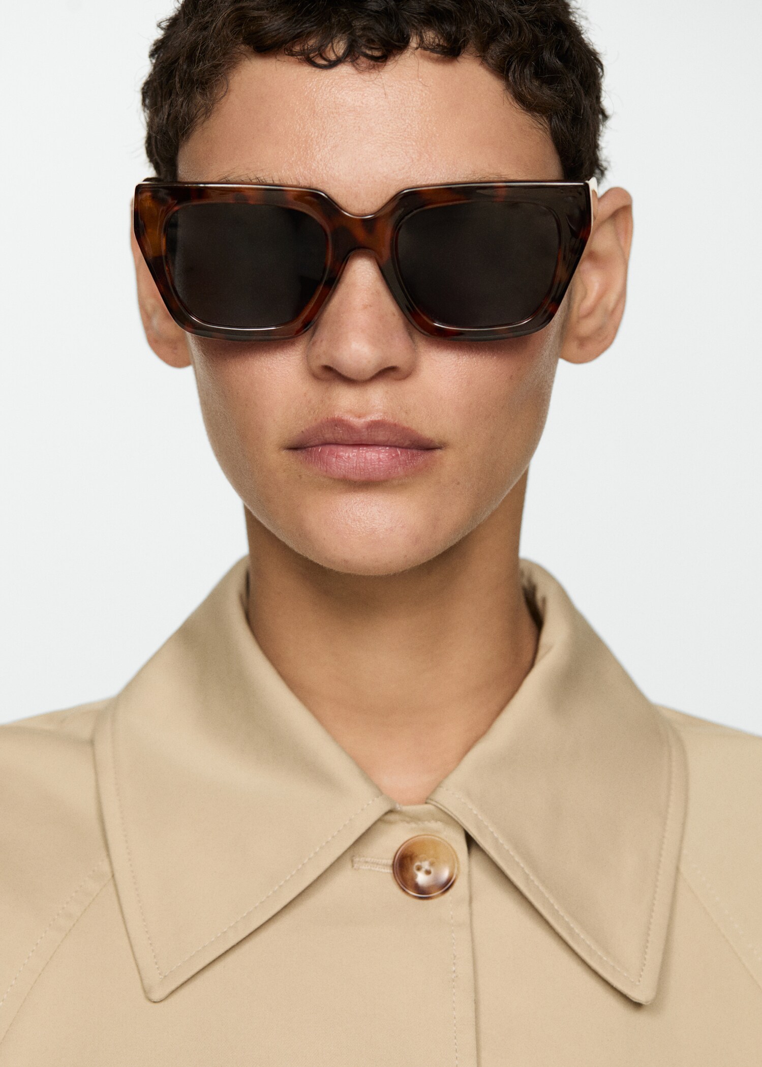 Gafas de sol montura cuadrada - Plano general
