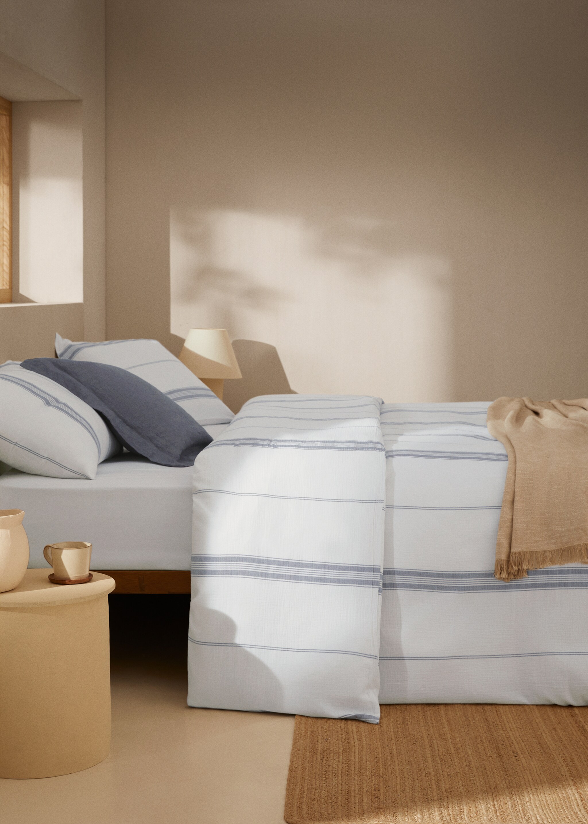 Striped cotton gauze duvet cover for queen bed - General plane