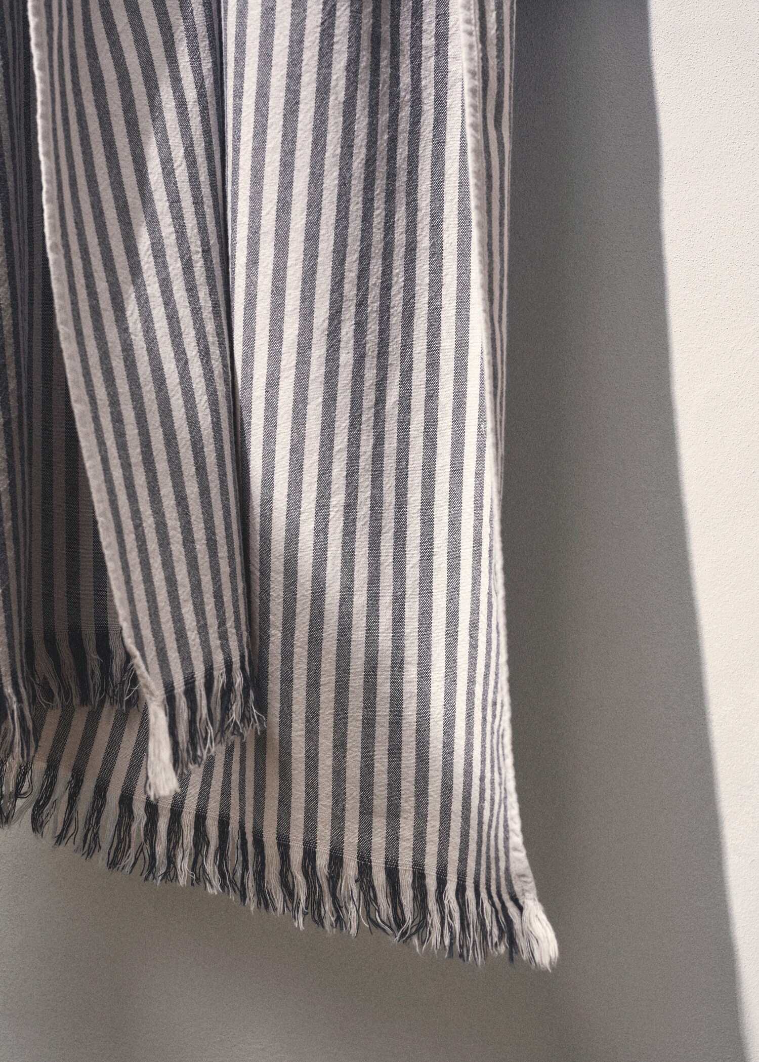 Stripe-printed beach sarong towel 150x180cm - General plane