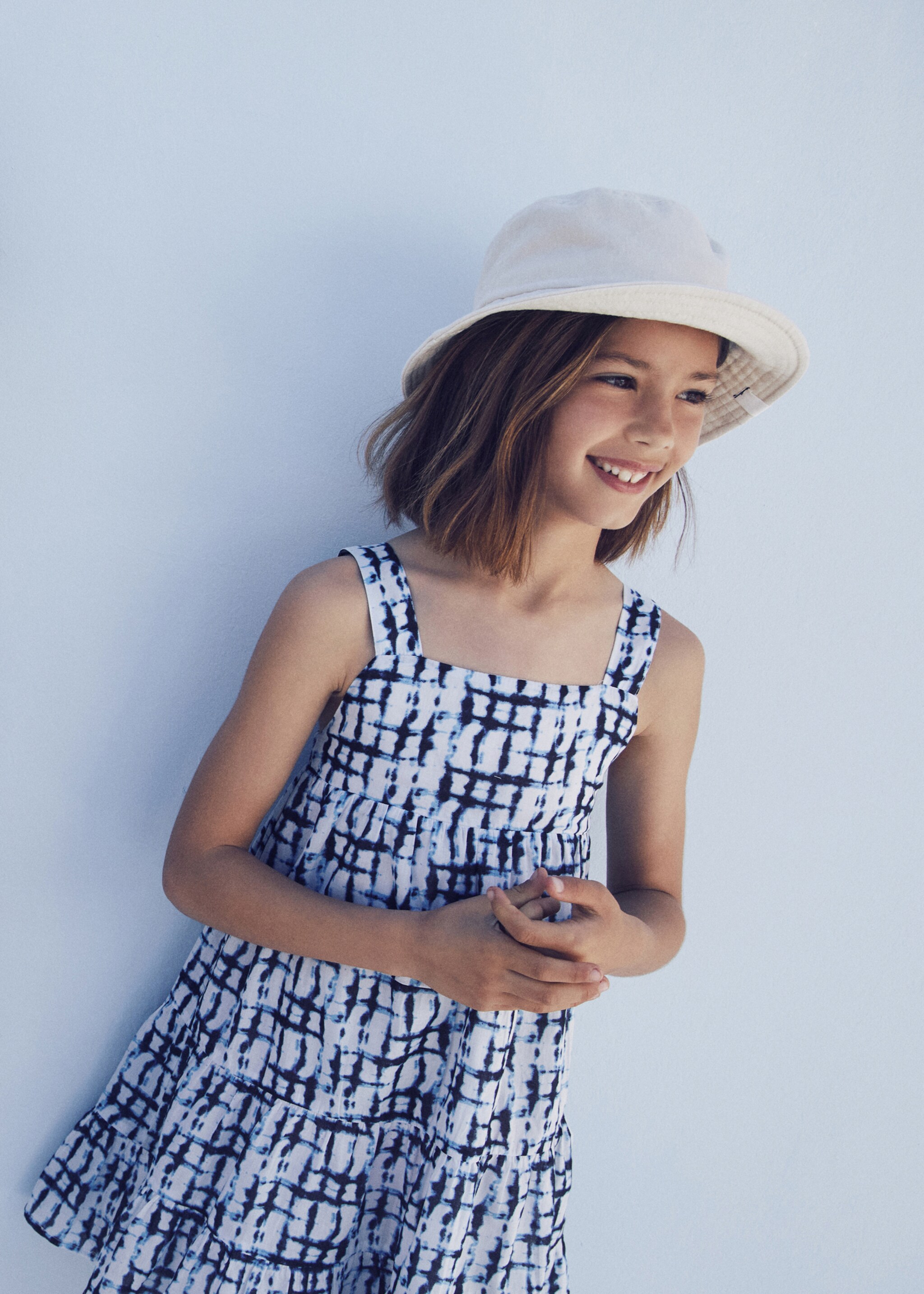 Vestido estampado tie-dye - Plano geral