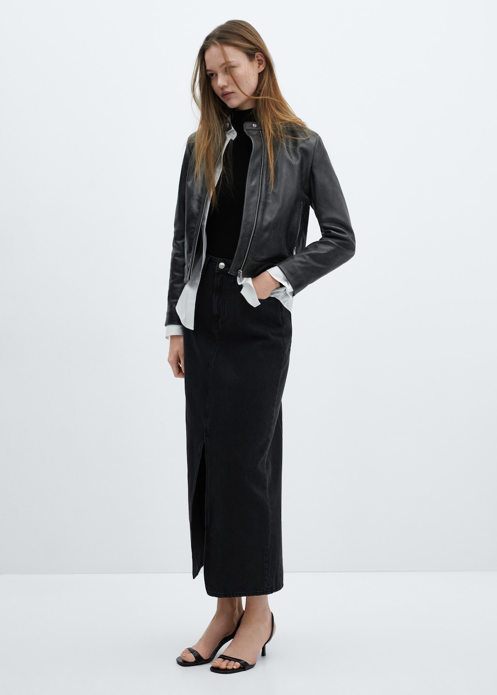 [INSILENCE] One slit straight denim /追跡付 INSILENCE] One slit straight denim /追跡付