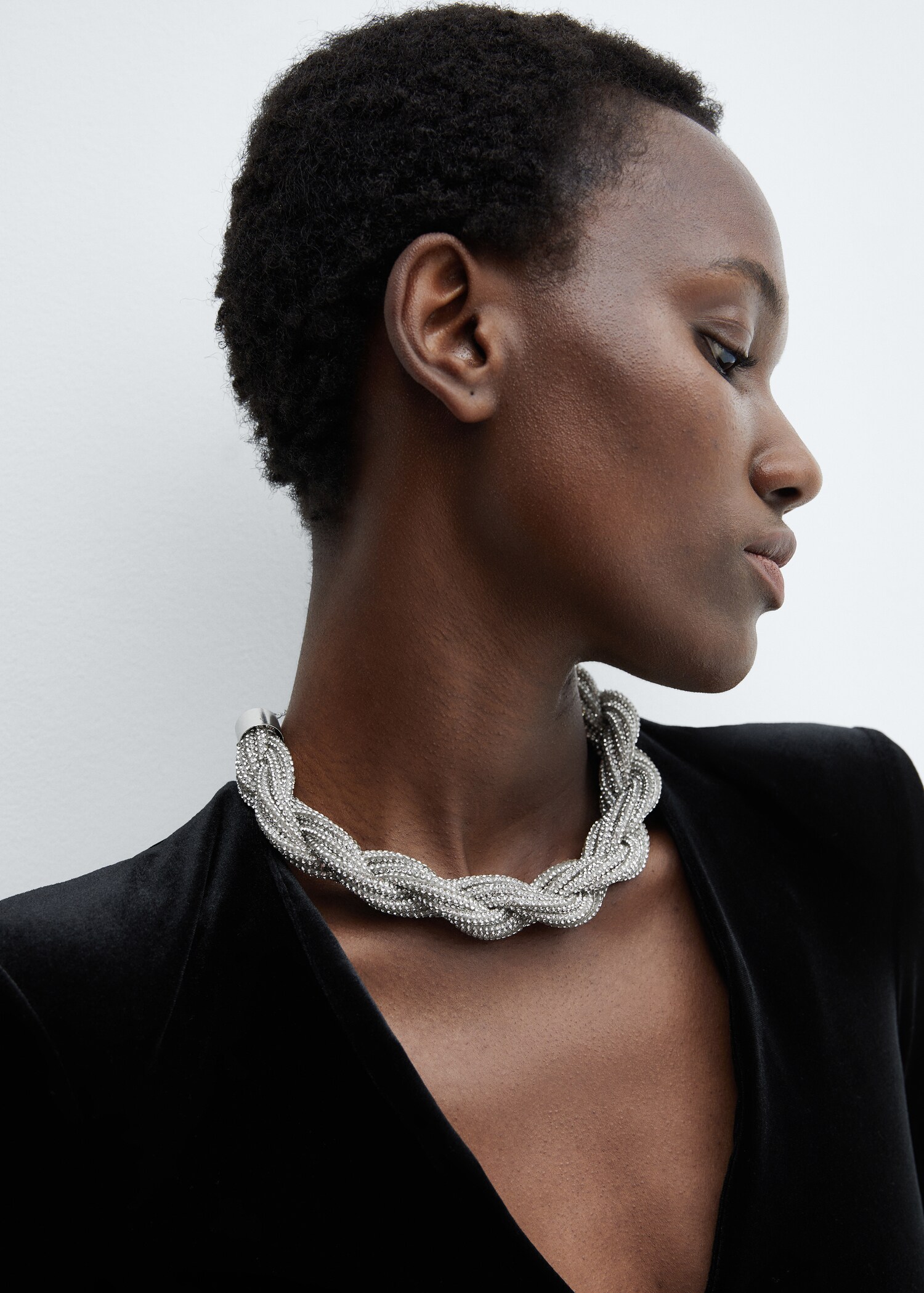 Collana intrecciata strass - Piano generale