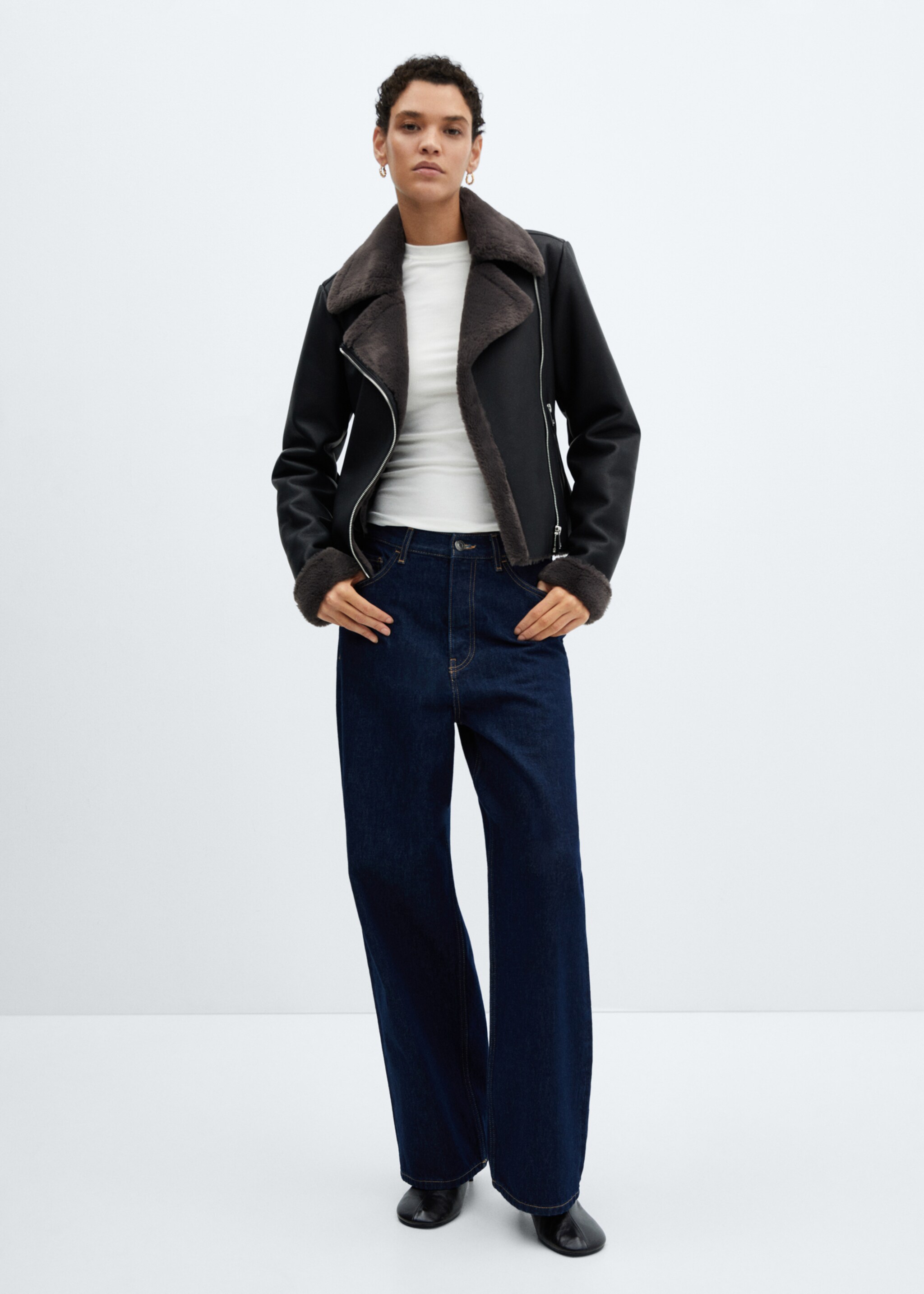 Jacket with shearling-effect lining - General plane