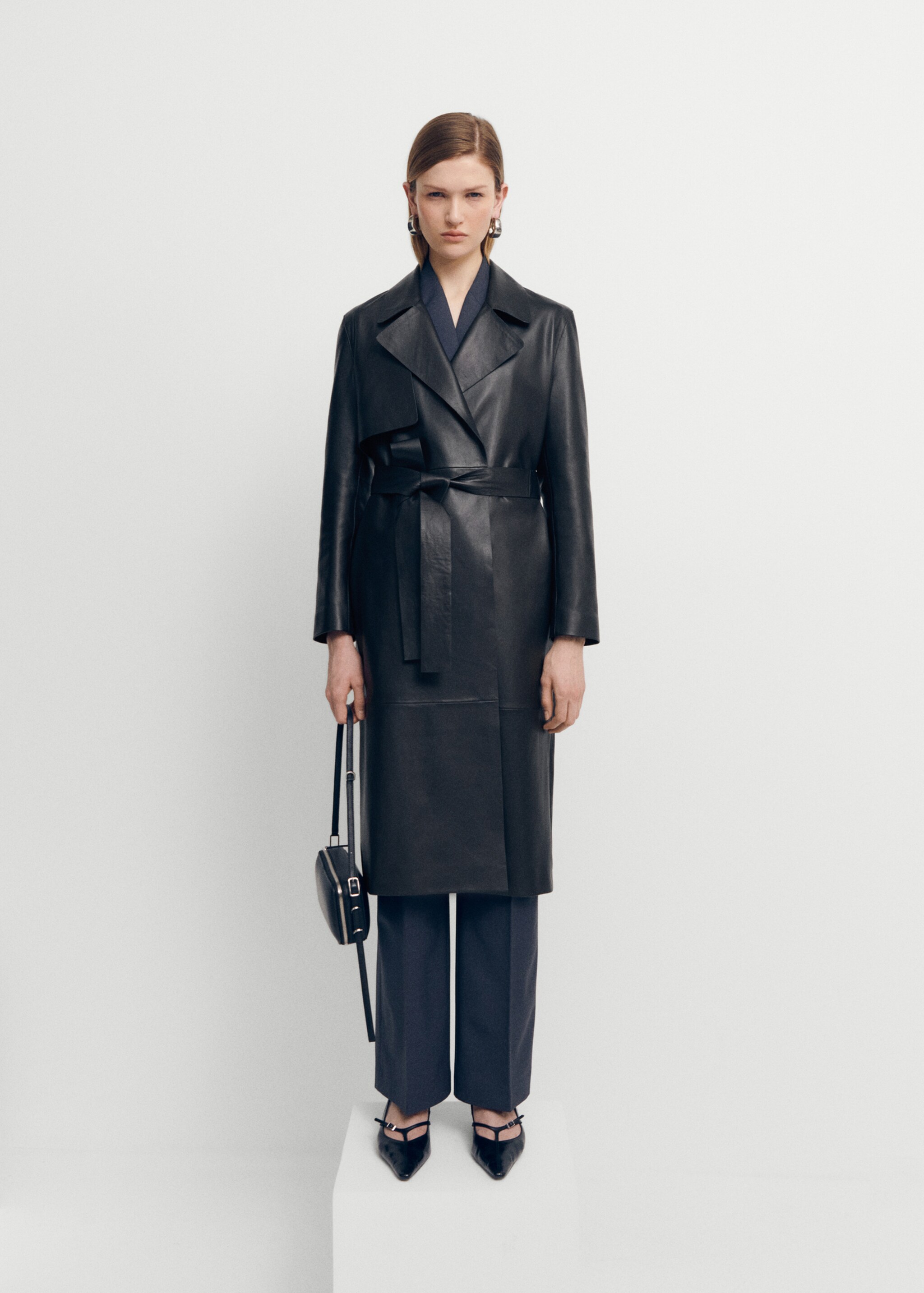 100% leather trench coat - General plane, Black. Ref: 67044040-00.