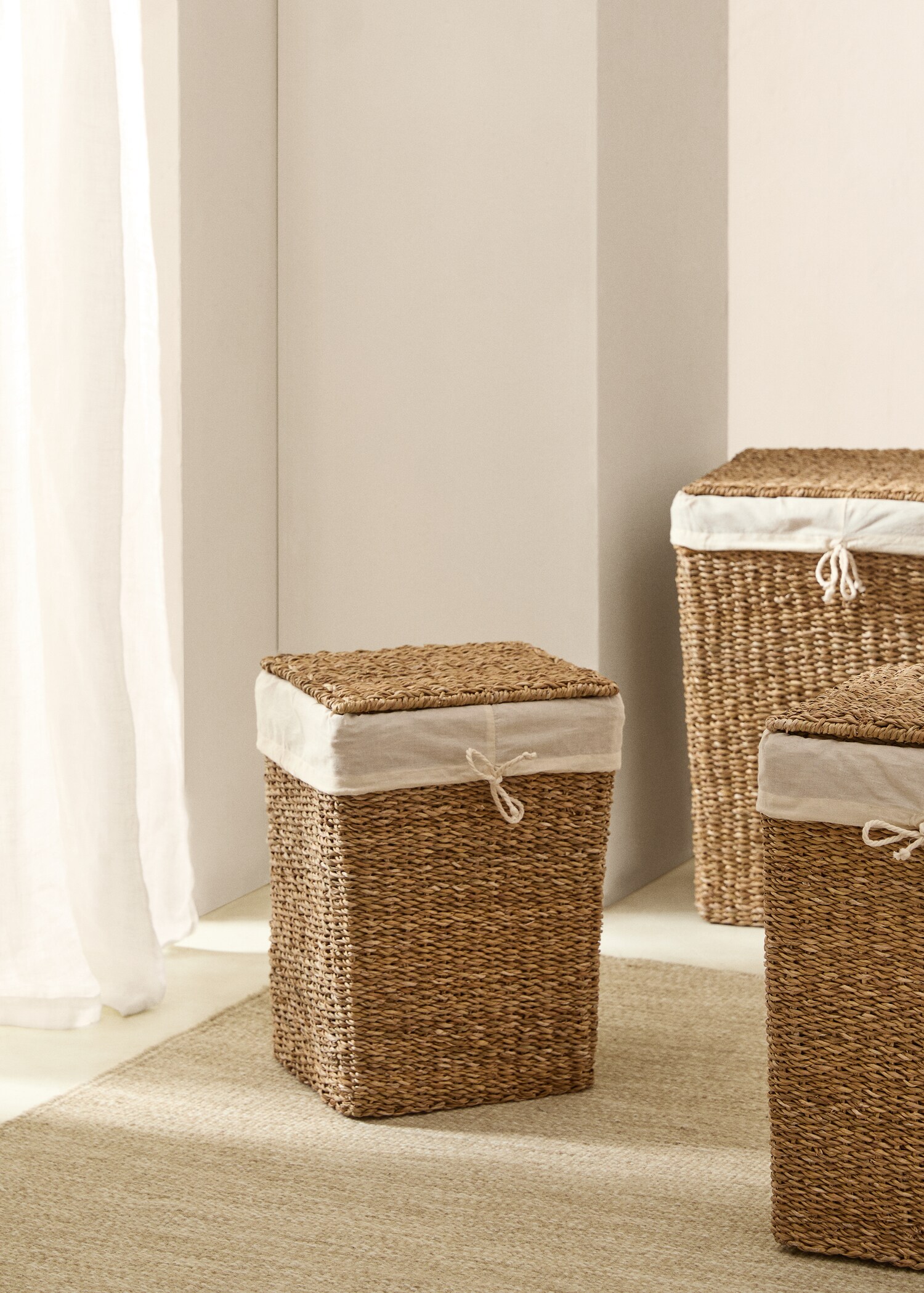 Cesta de ropa fibras naturales 29x25x40cm - Plano general