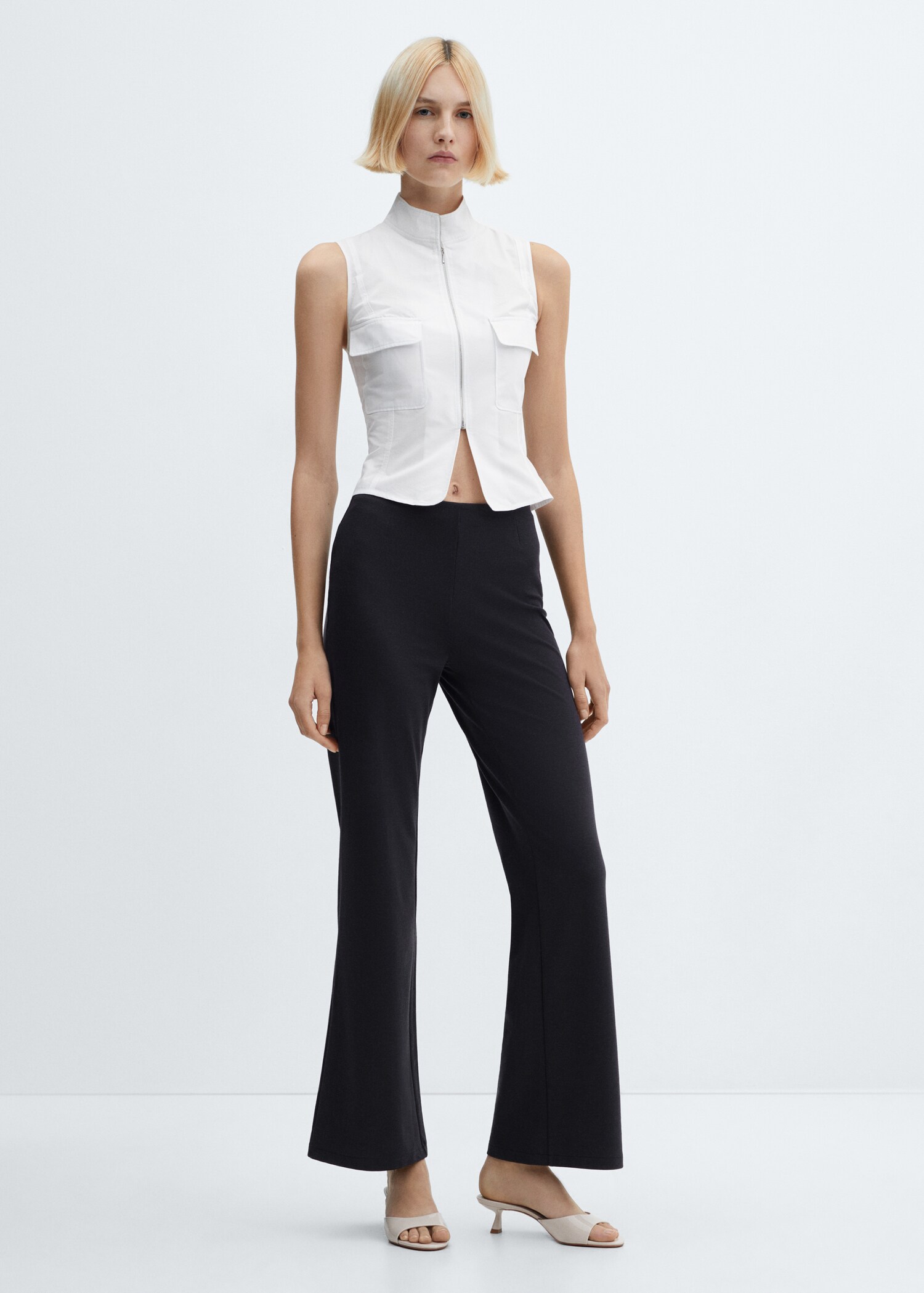 High-rise knitted trousers - General plane