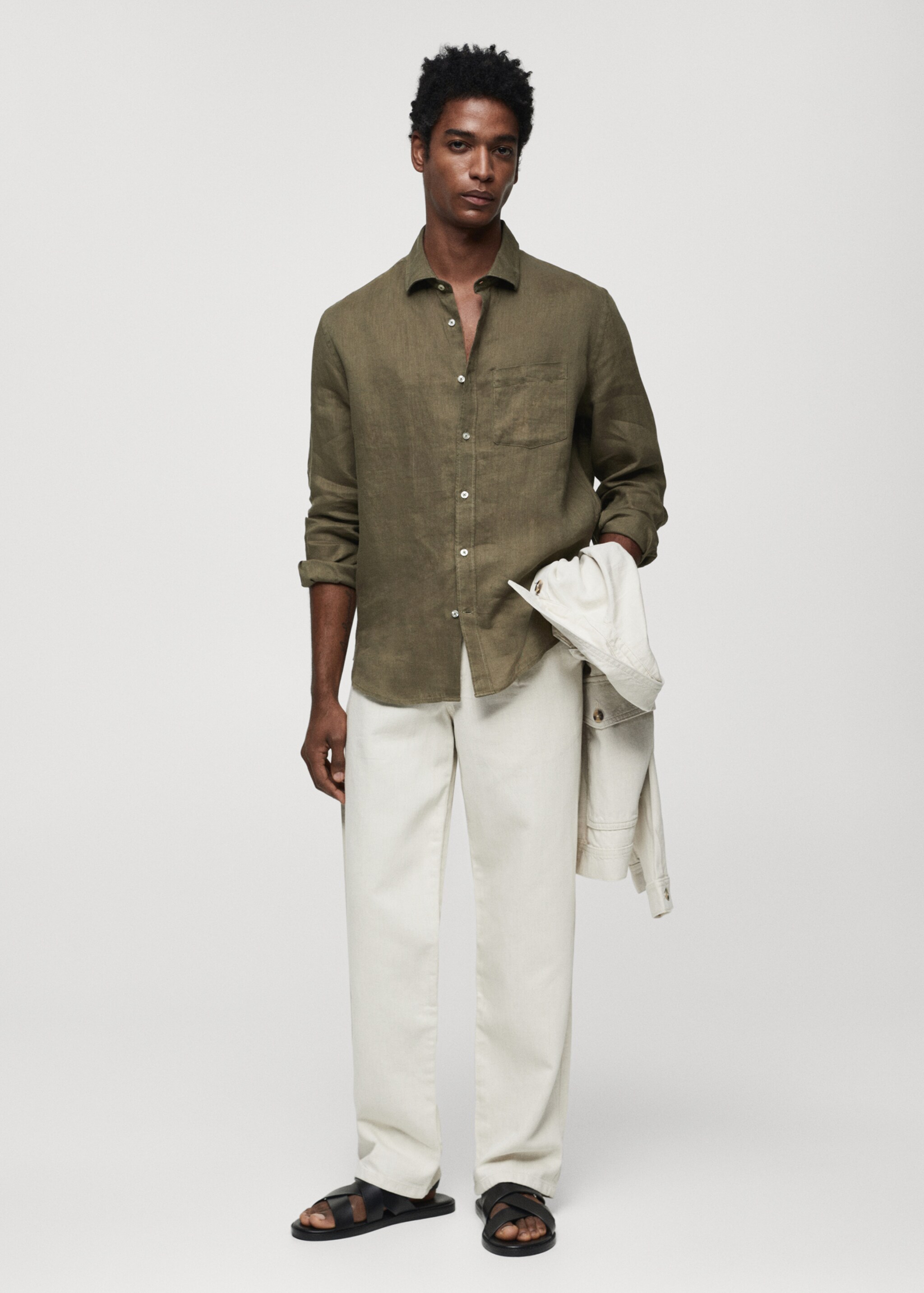 Classic fit 100% linen shirt - General plane, Khaki. Ref: 67045982-00.