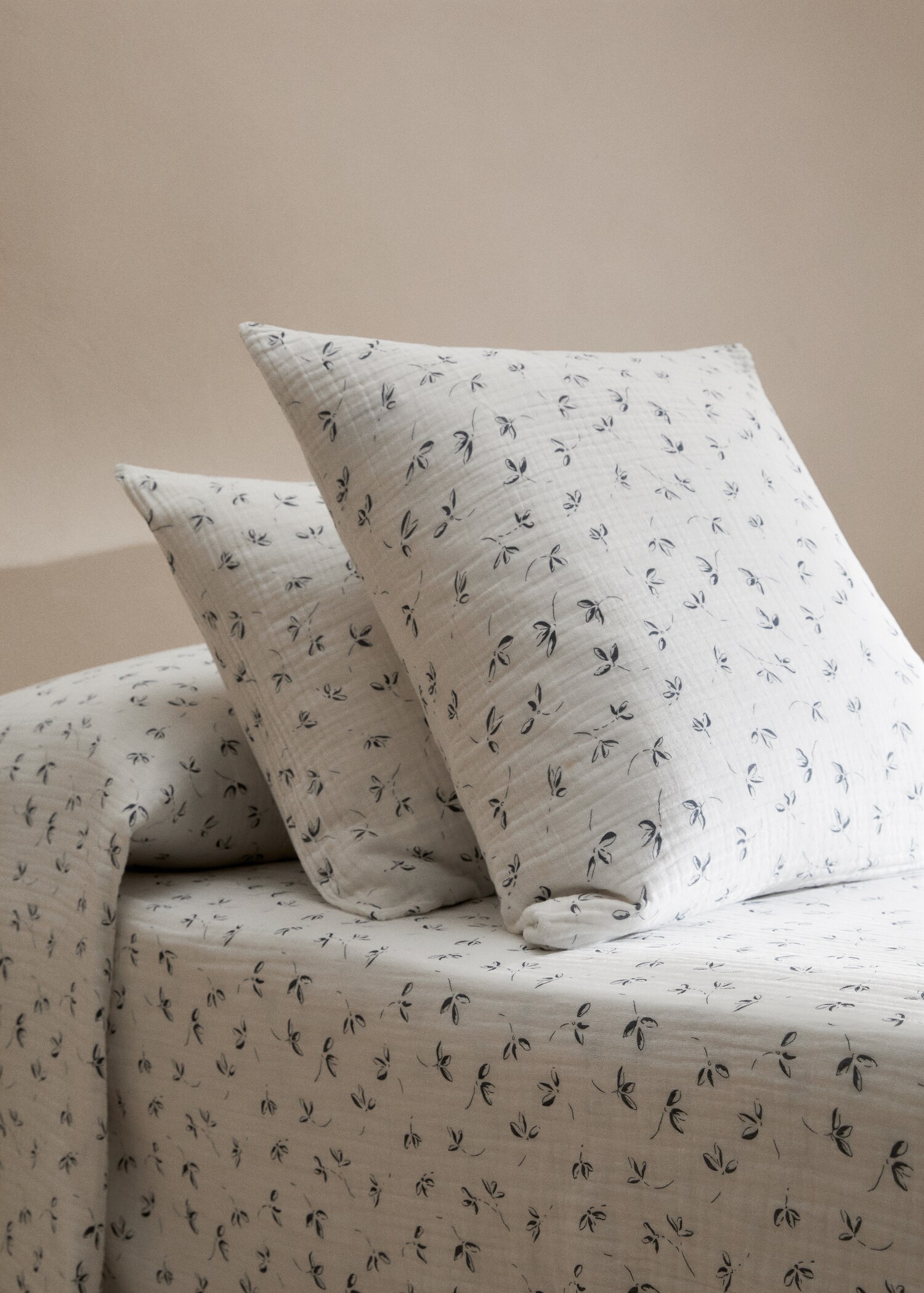 Federa chiffon stampa floreale 60x60 cm - Piano generale