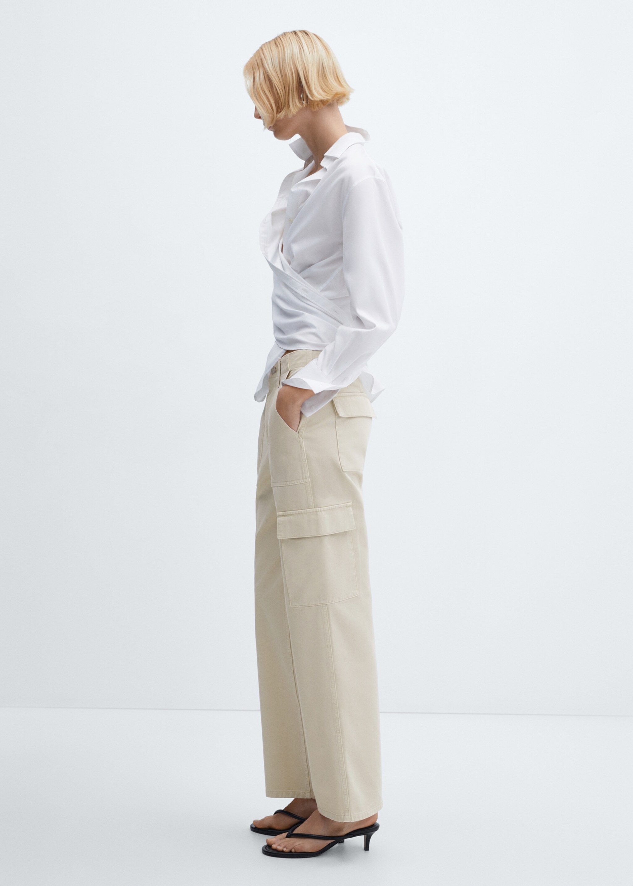 Cargo-Jeans mit Taschen - Allgemeine Ansicht