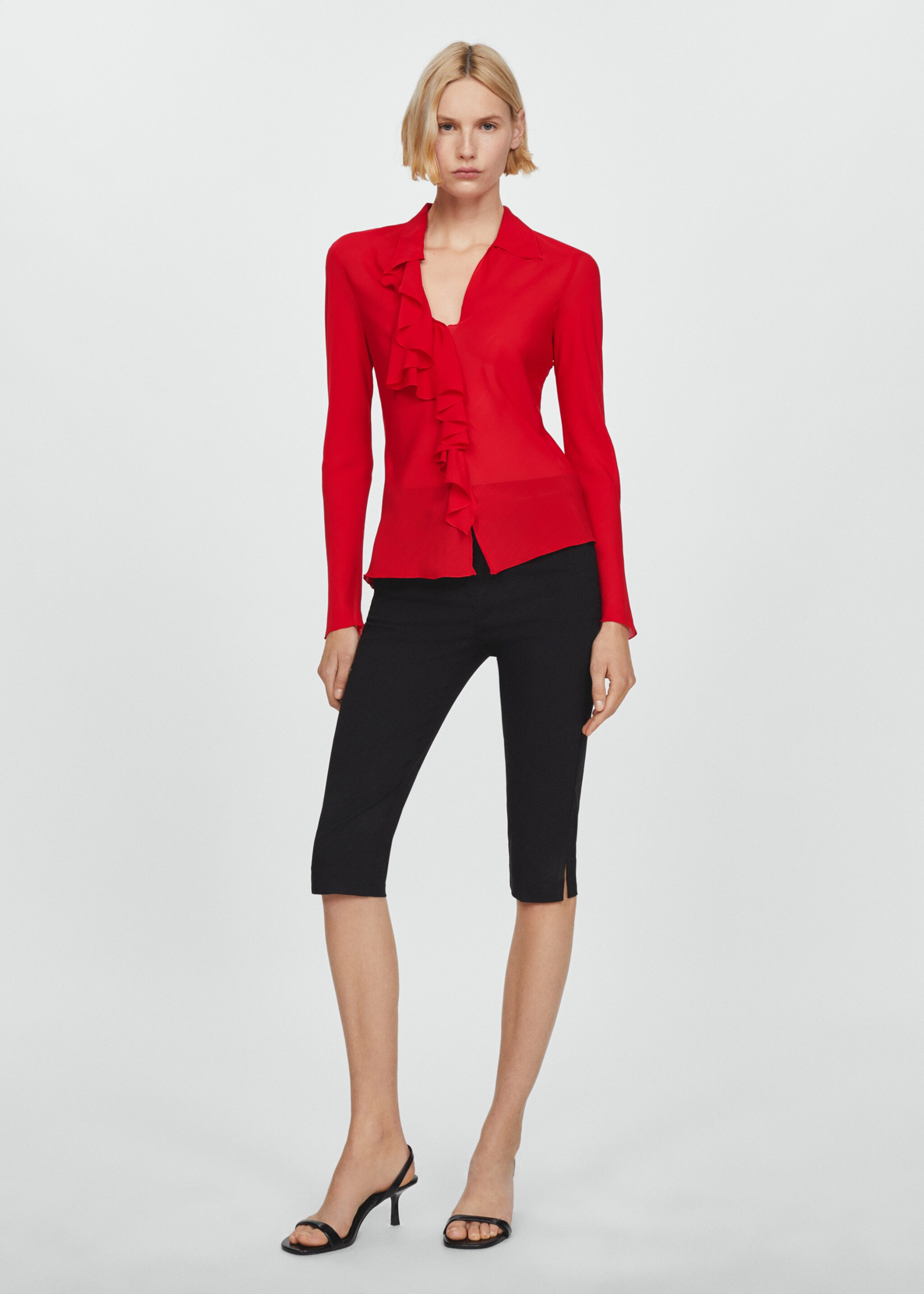 V-neck ruffled blouse - General plane