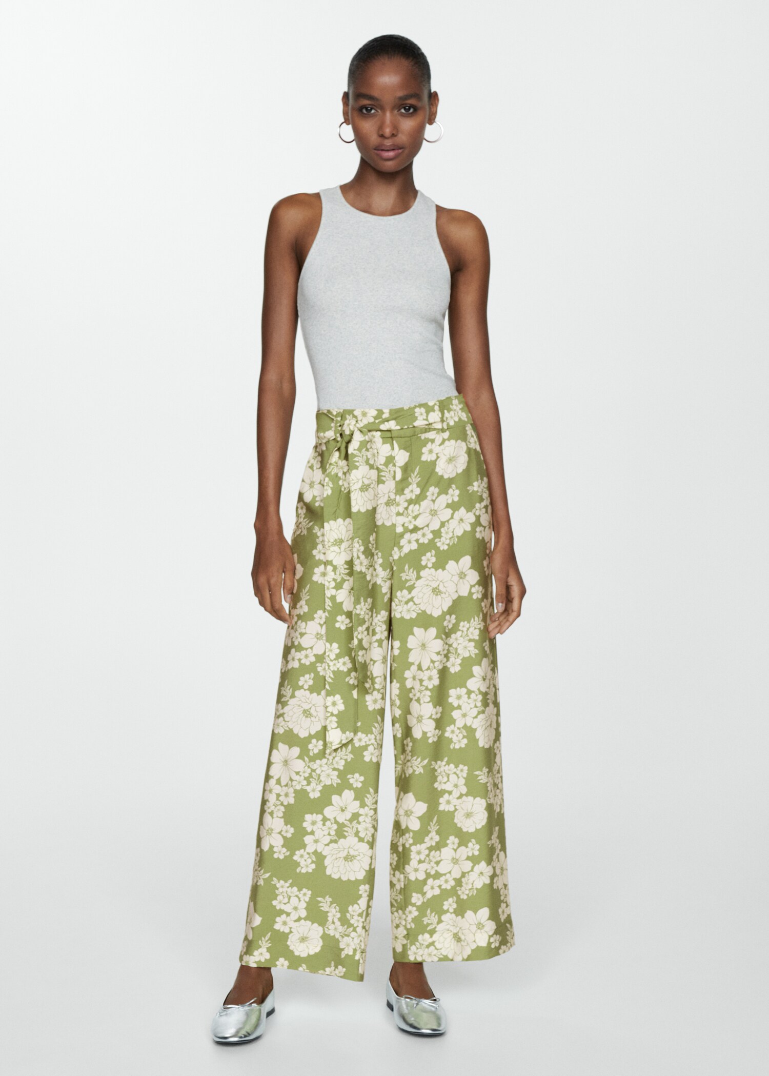 Printed trousers with bow - General plane
