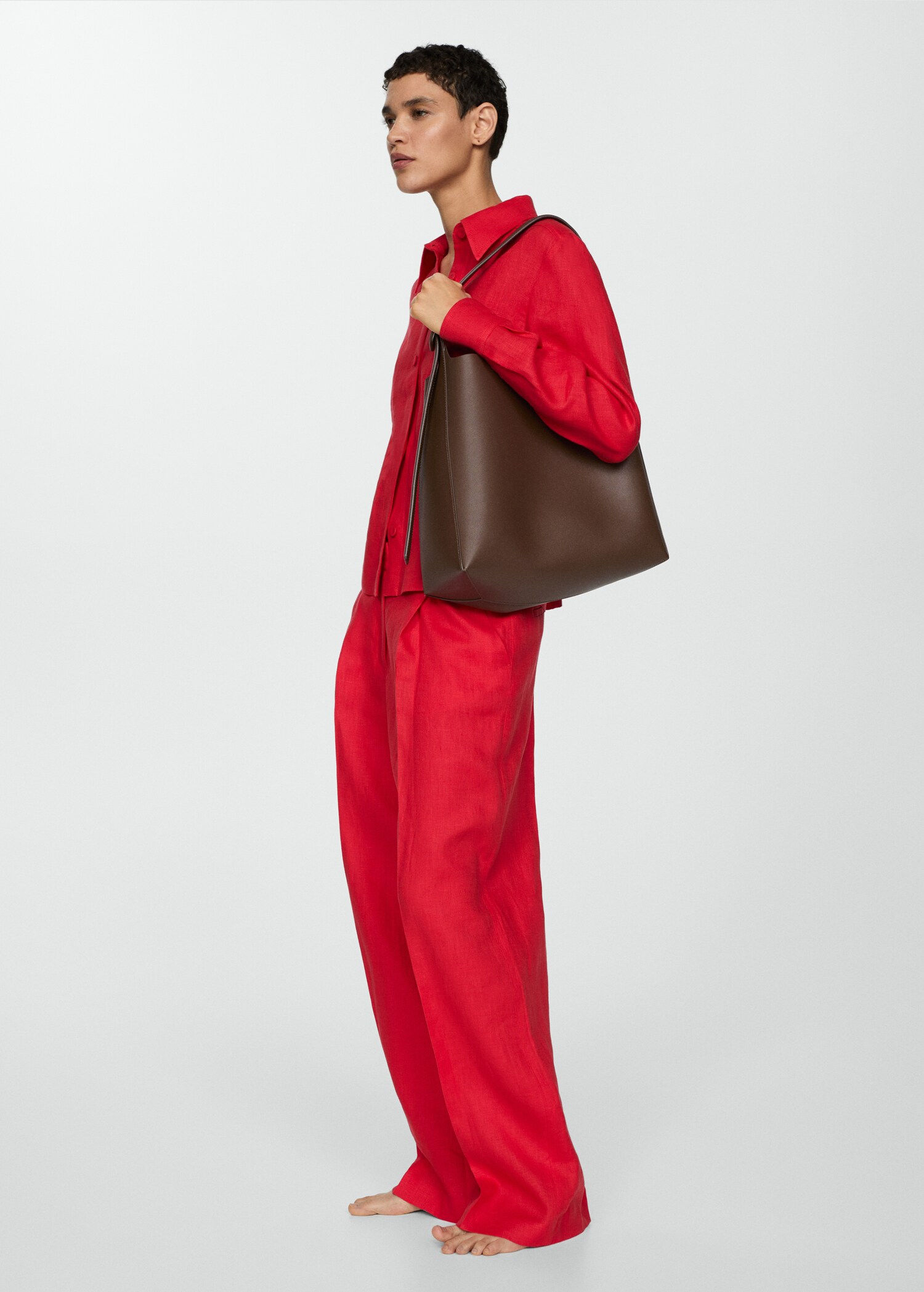 Shopper bag with buckle - General plane
