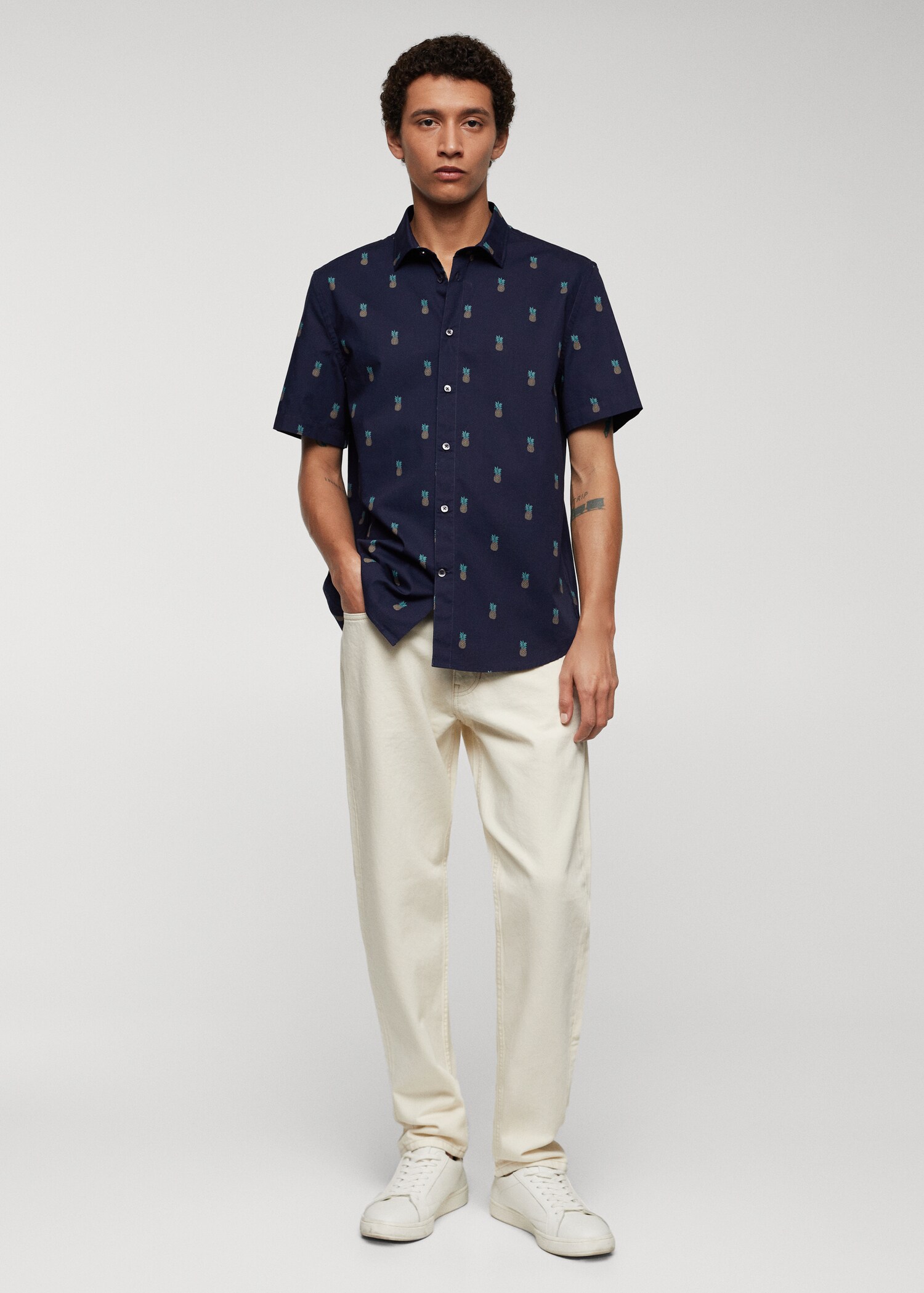 Hemd aus 100 % Baumwolle mit Ananas-Muster - Allgemeine Ansicht