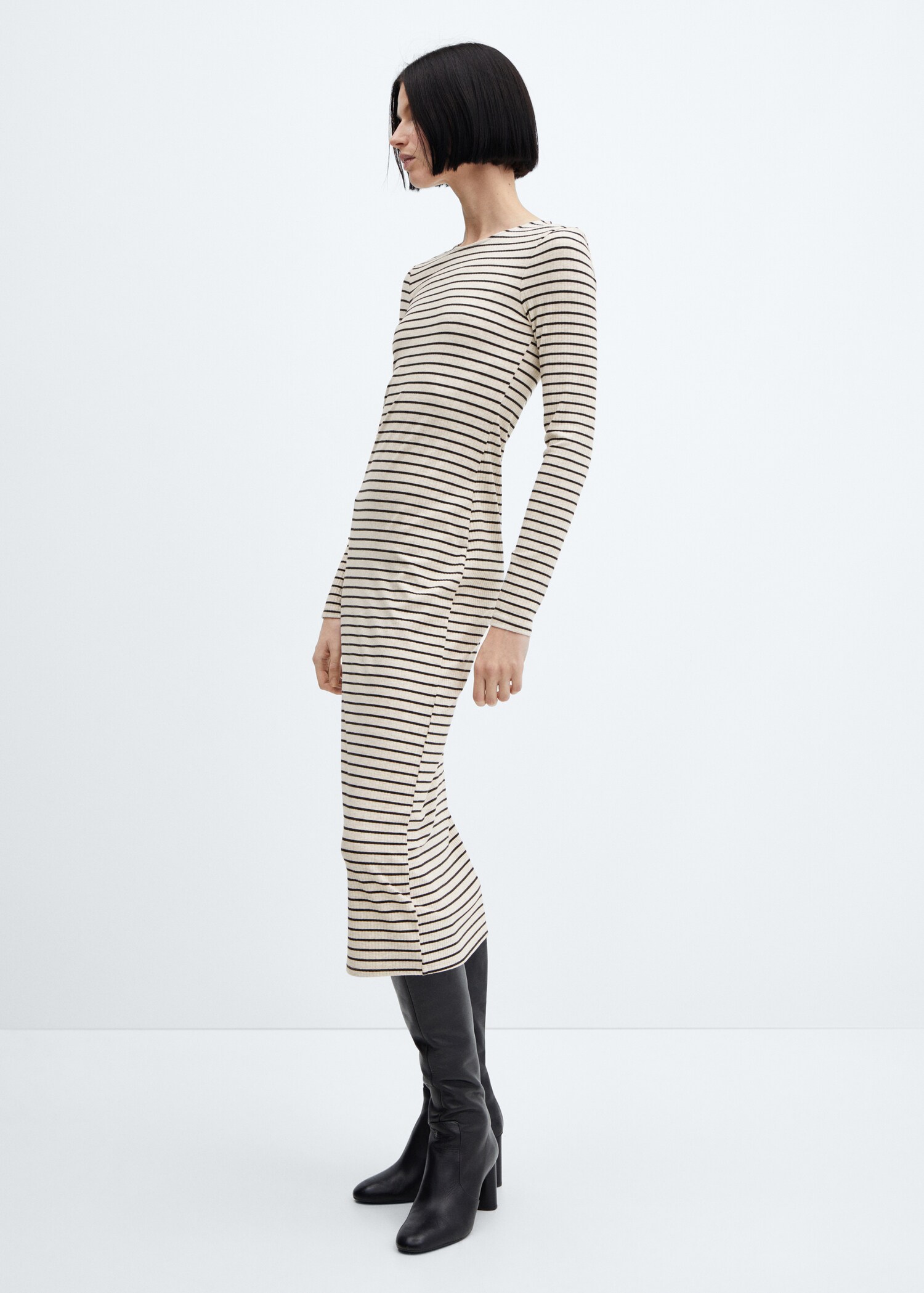 Gestreiftes Kleid mit Rippstruktur - Allgemeine Ansicht
