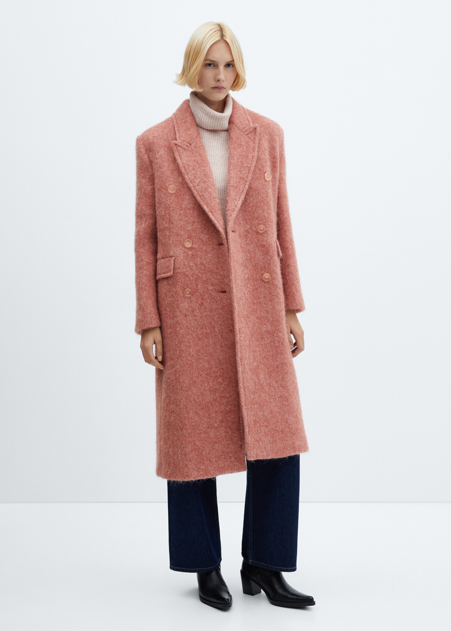 Double-breasted wool coat - General plane