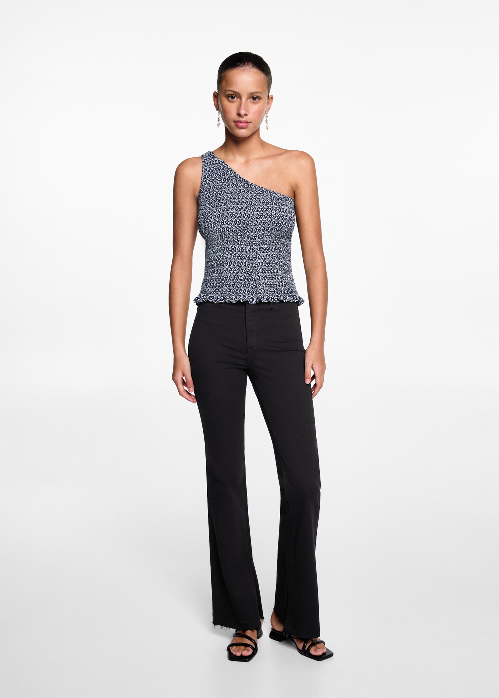 Flared jeans with opening - General plane