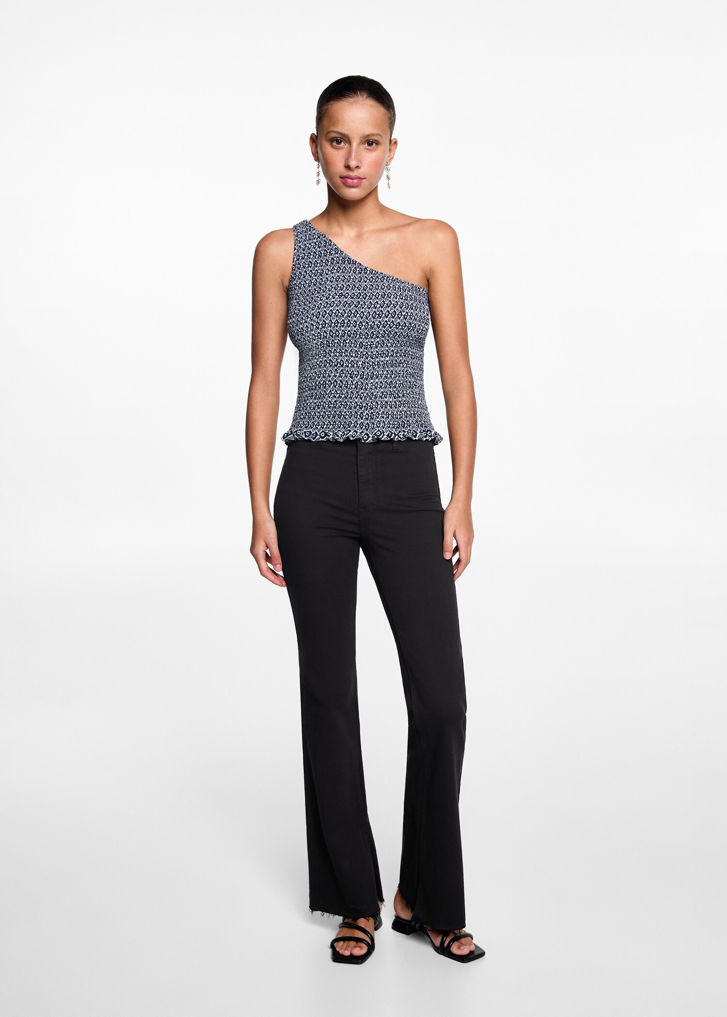 Flared jeans with opening - General plane