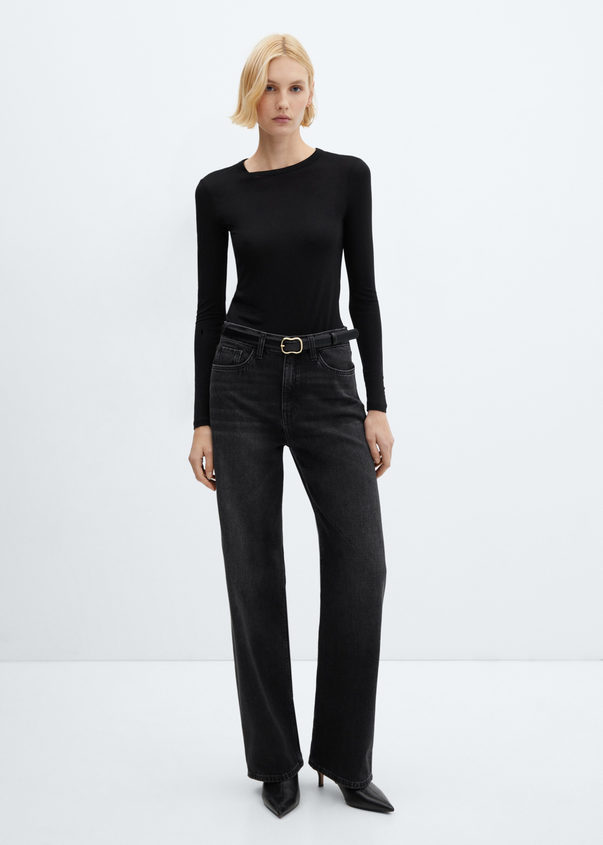 Round-neck long-sleeved t-shirt - General plane, Black. Ref: 67052922-00.
