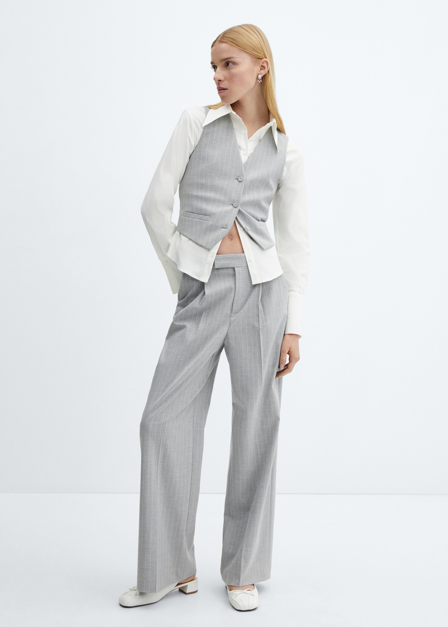 Pinstriped suit waistcoat - General plane