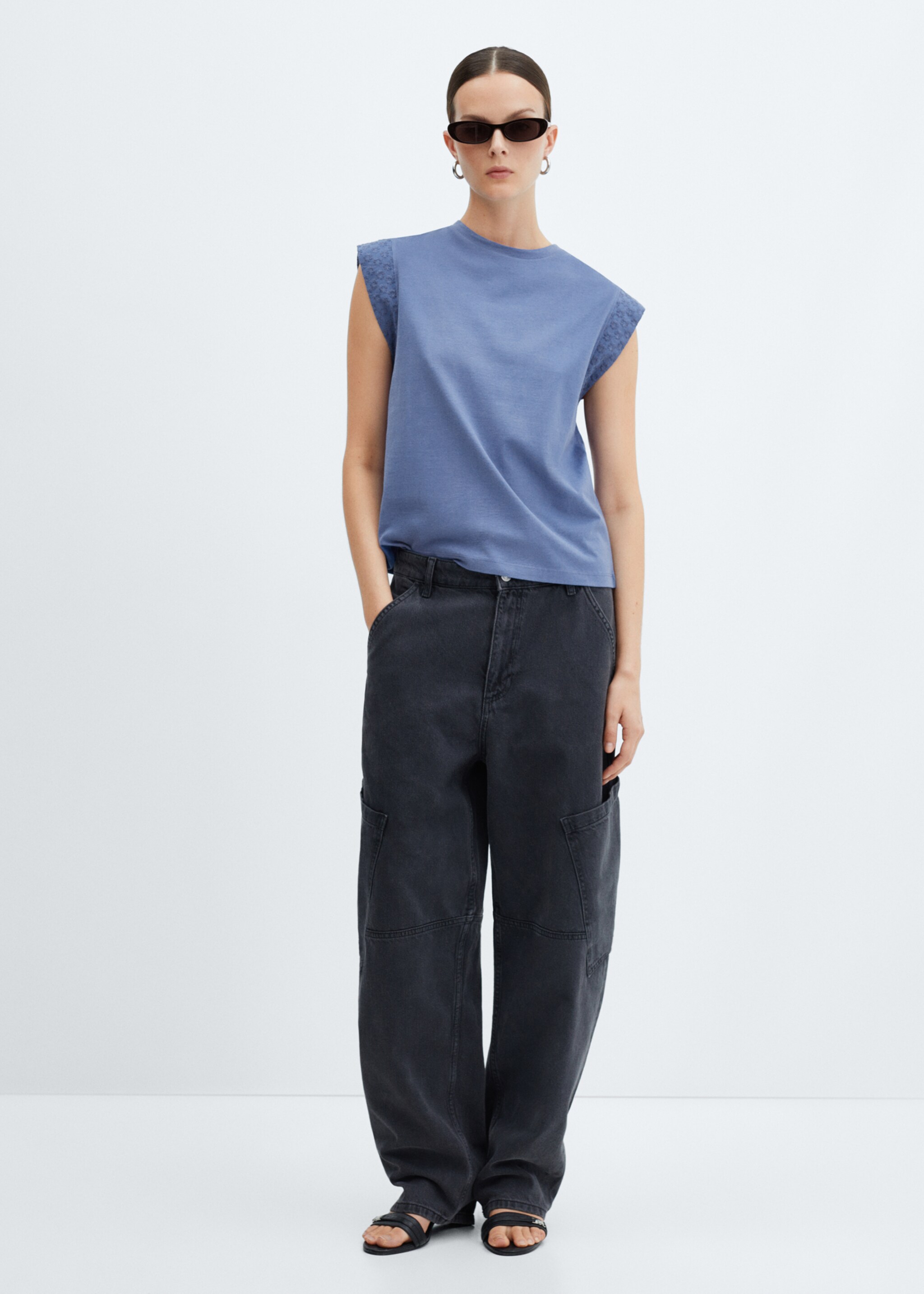 Embroidered sleeve T-shirt - General plane