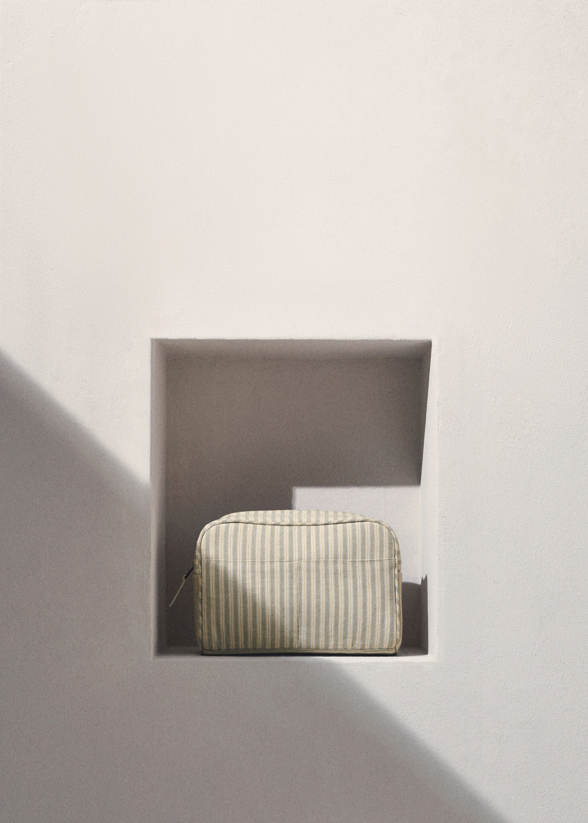 Striped cotton toiletry bag - General plane, Green. Ref: 67056049-00.