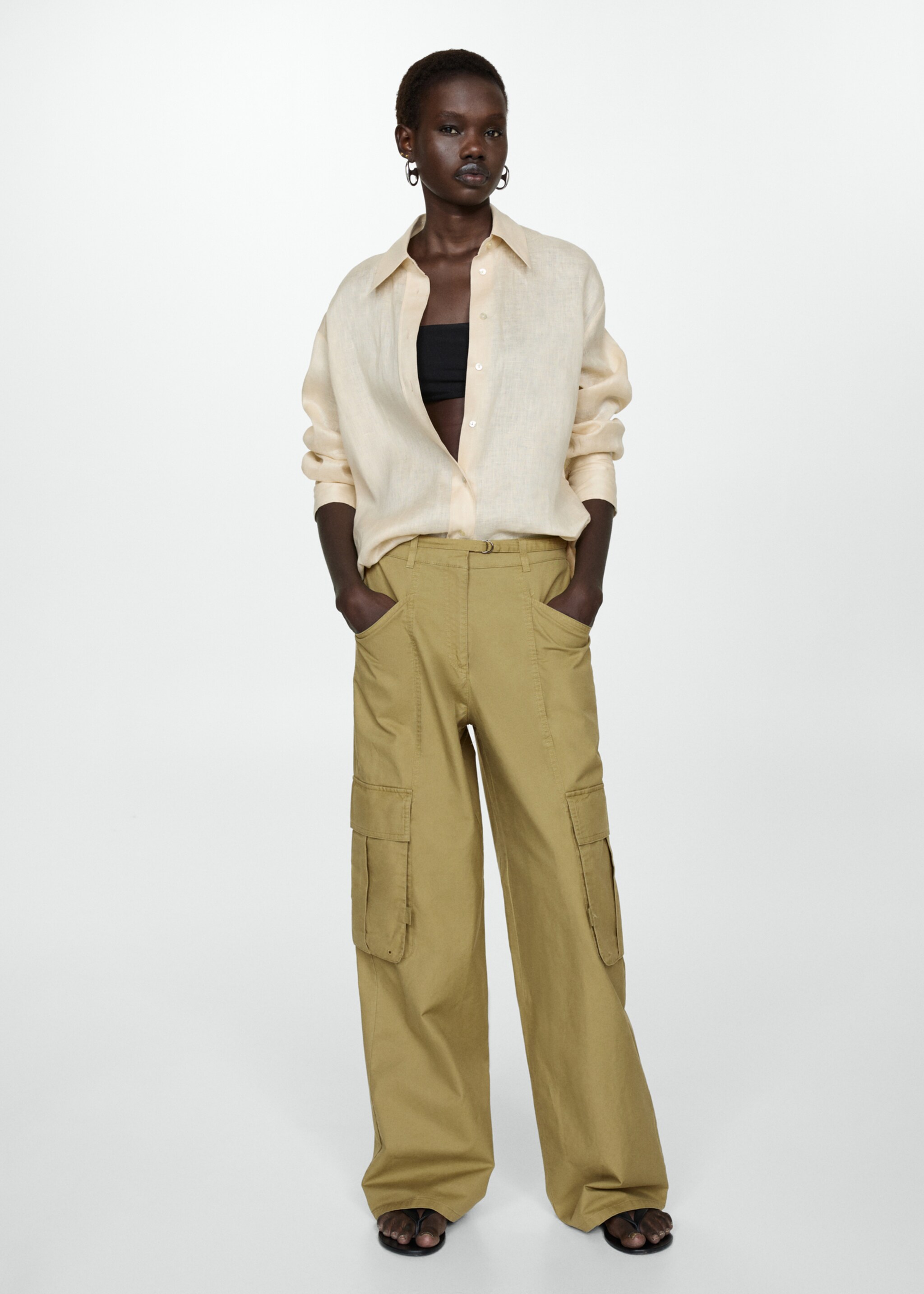 Cargo trousers with pocket - General plane