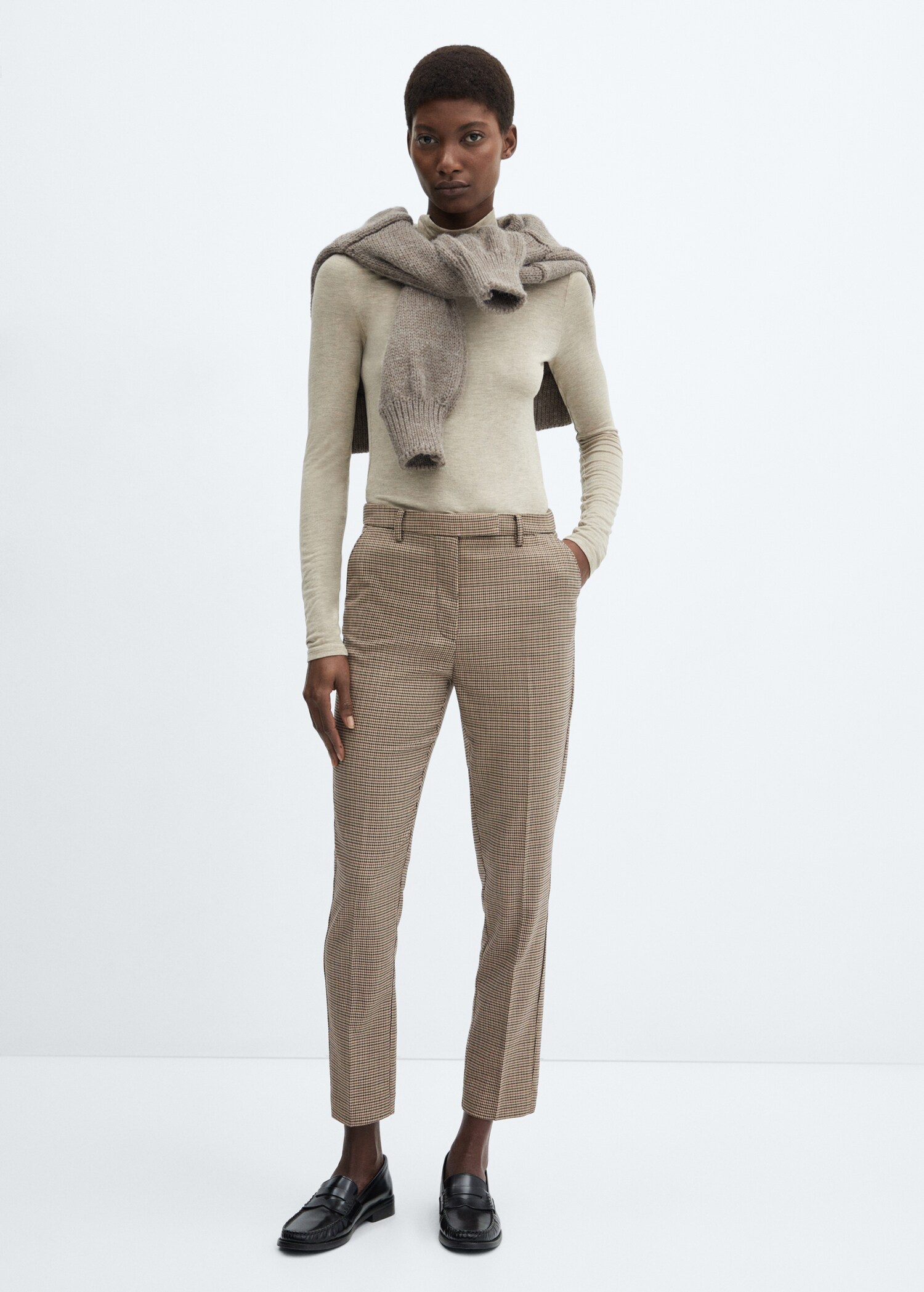 Mid-rise skinny trousers - General plane