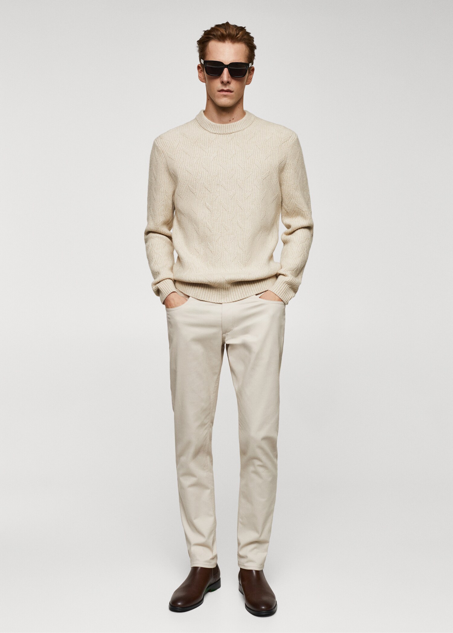 Braided knitted sweater - General plane