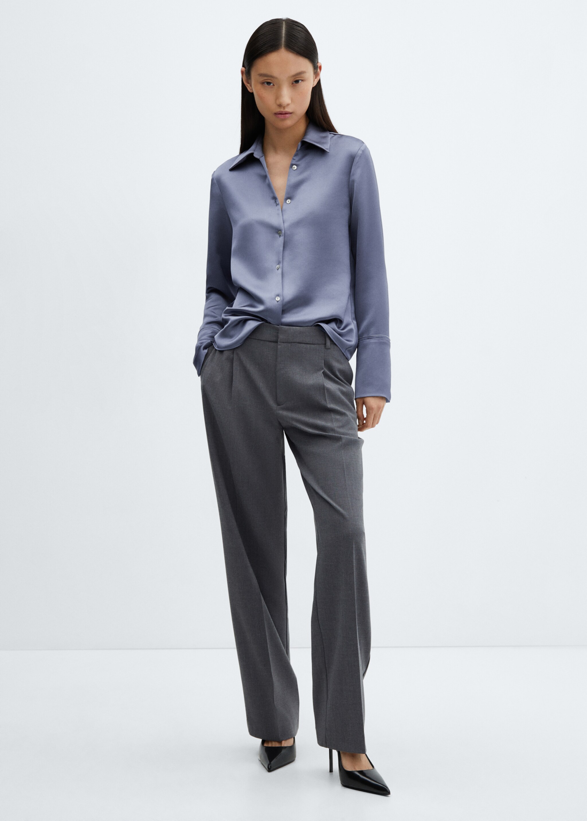 Satin buttoned shirt - General plane