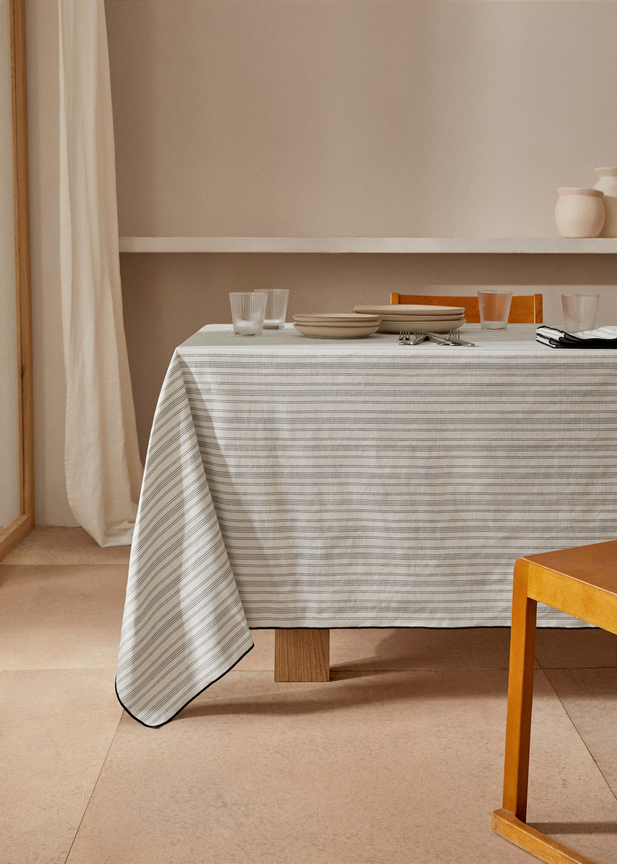 Tovaglia lino cotone righe ribattitura 150x150 cm - Piano generale