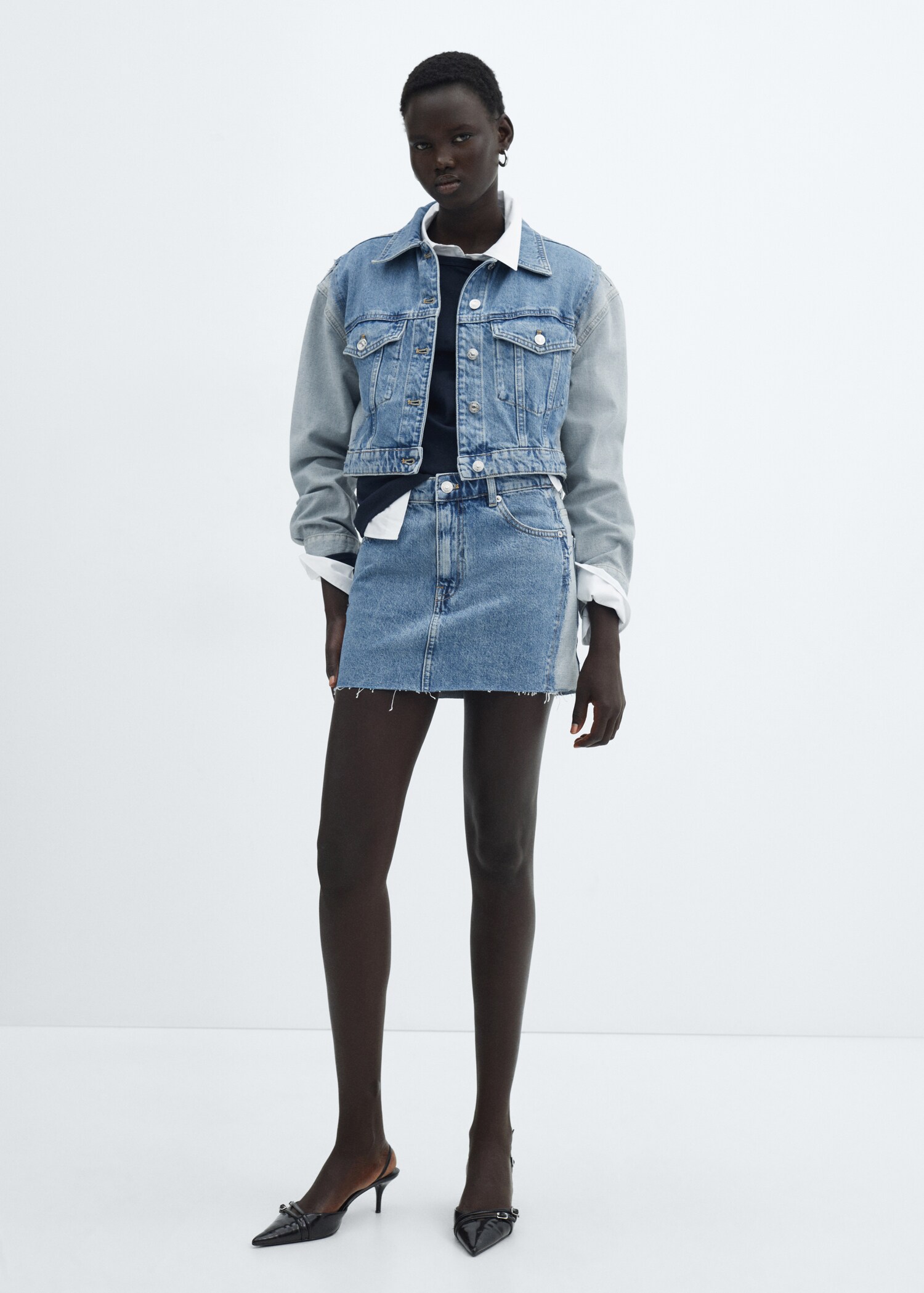 Two-tone cropped denim jacket - General plane