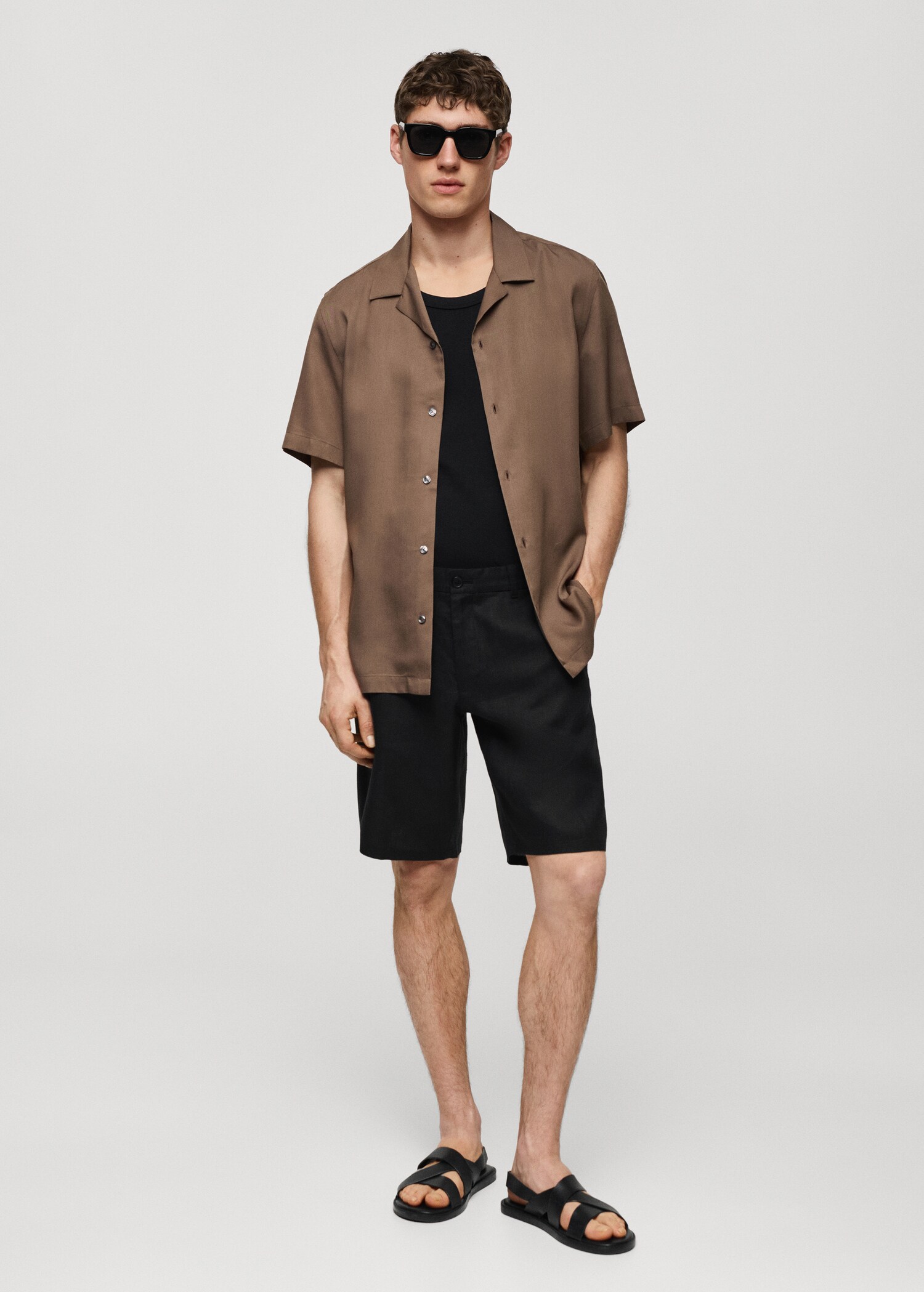 Slim-fit bermuda 100% linnen - Overzichtstekening