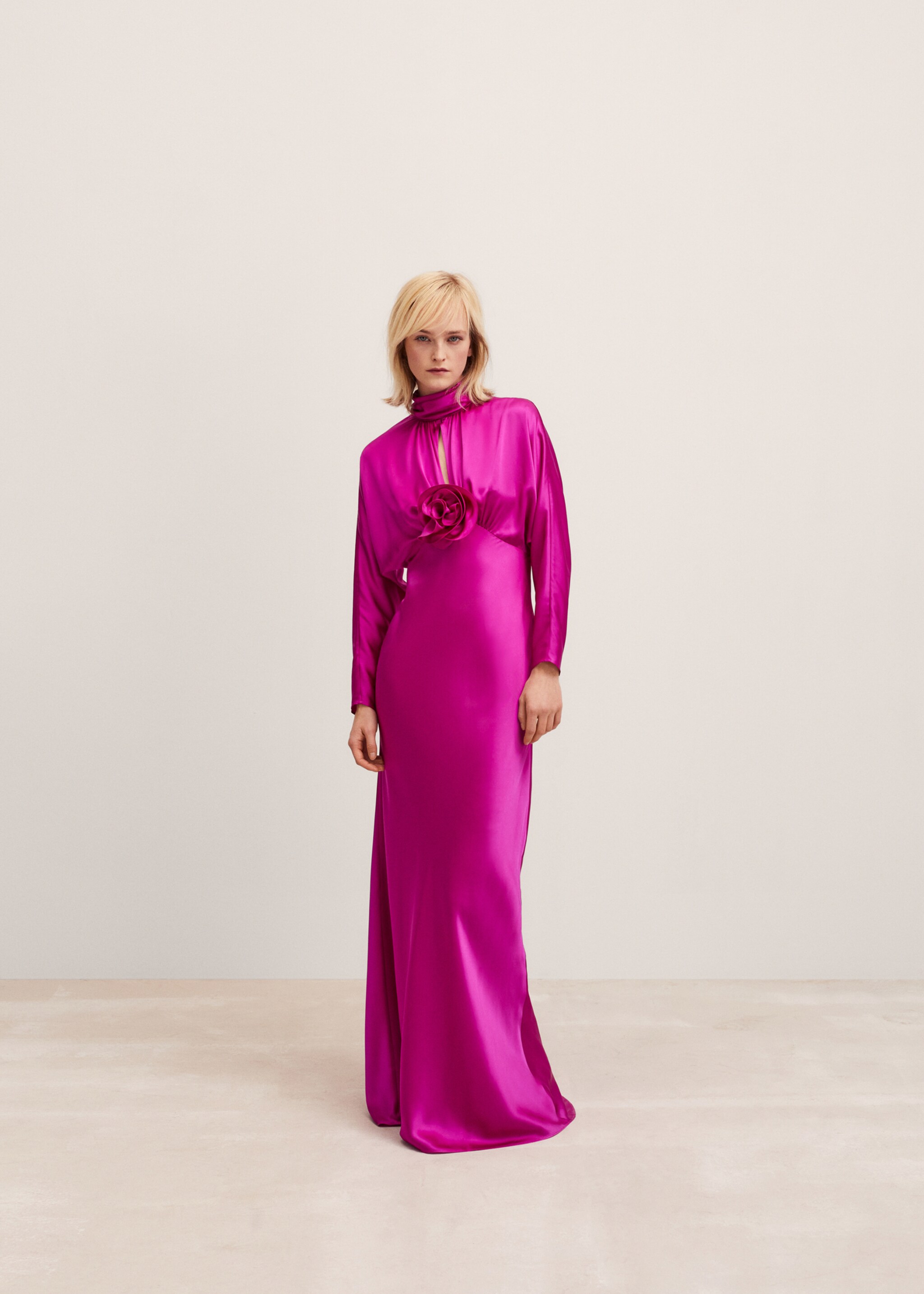 Satin dress with flower detail - General plane