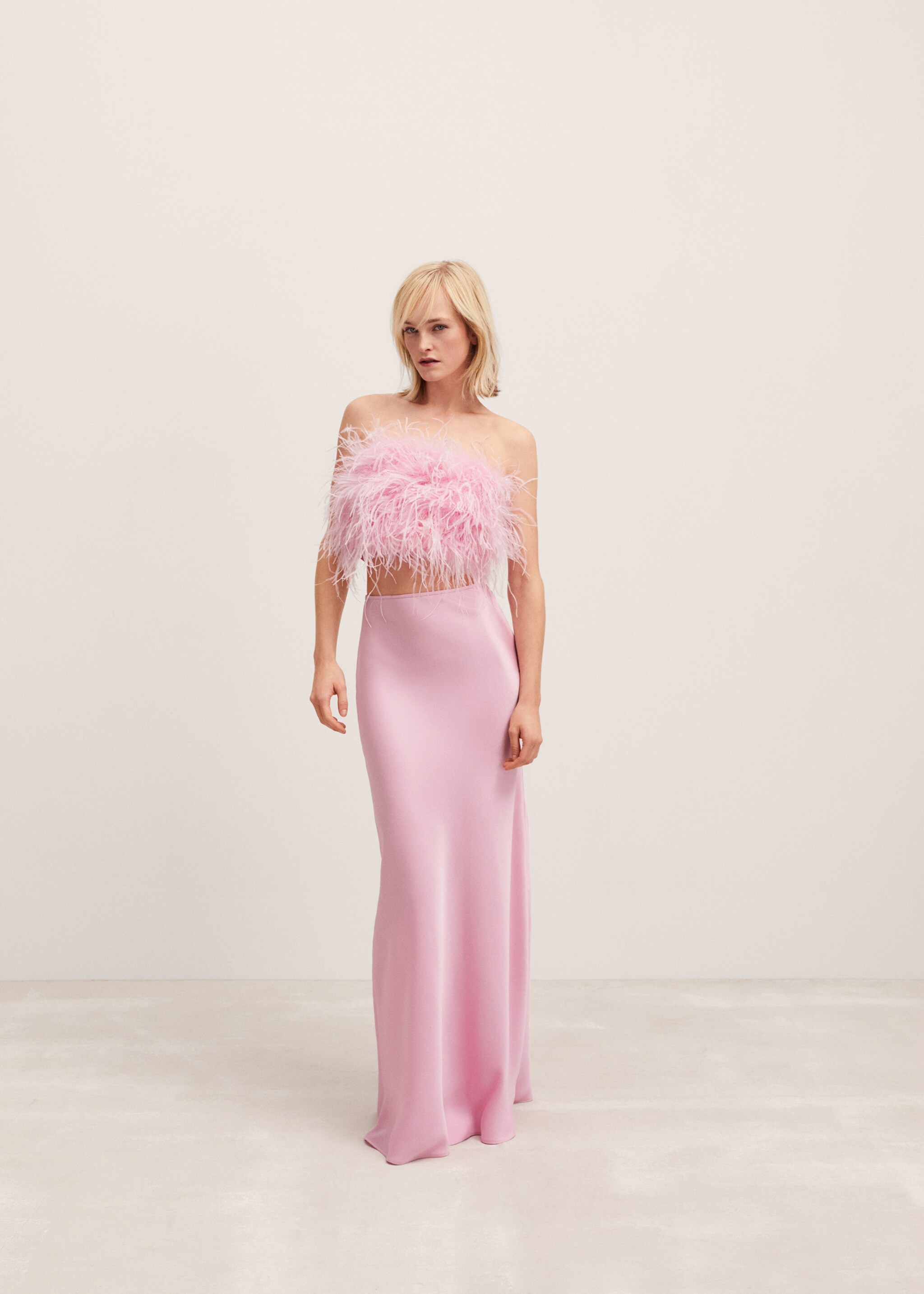 Satijnen maxi-jurk - Overzichtstekening, Pastelroze. Ref: 67066749-00.