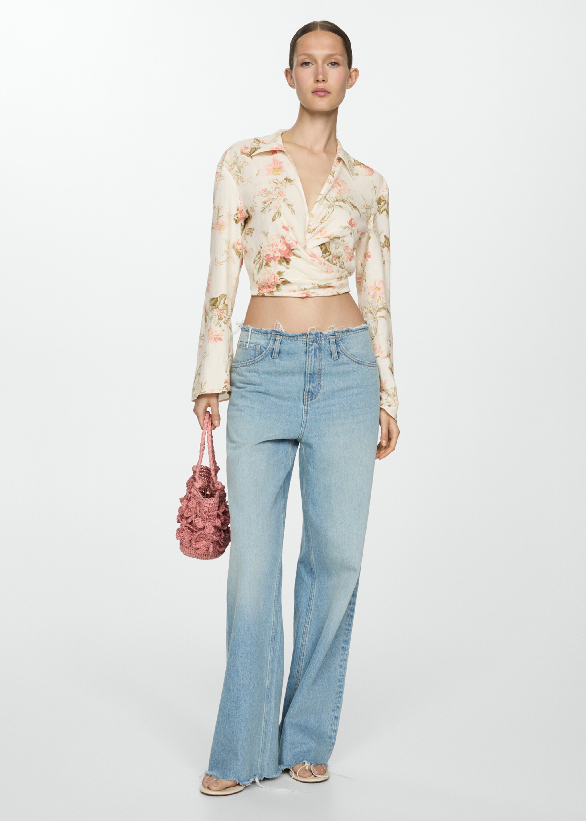 Blouse en lin à fleurs - Plan général
