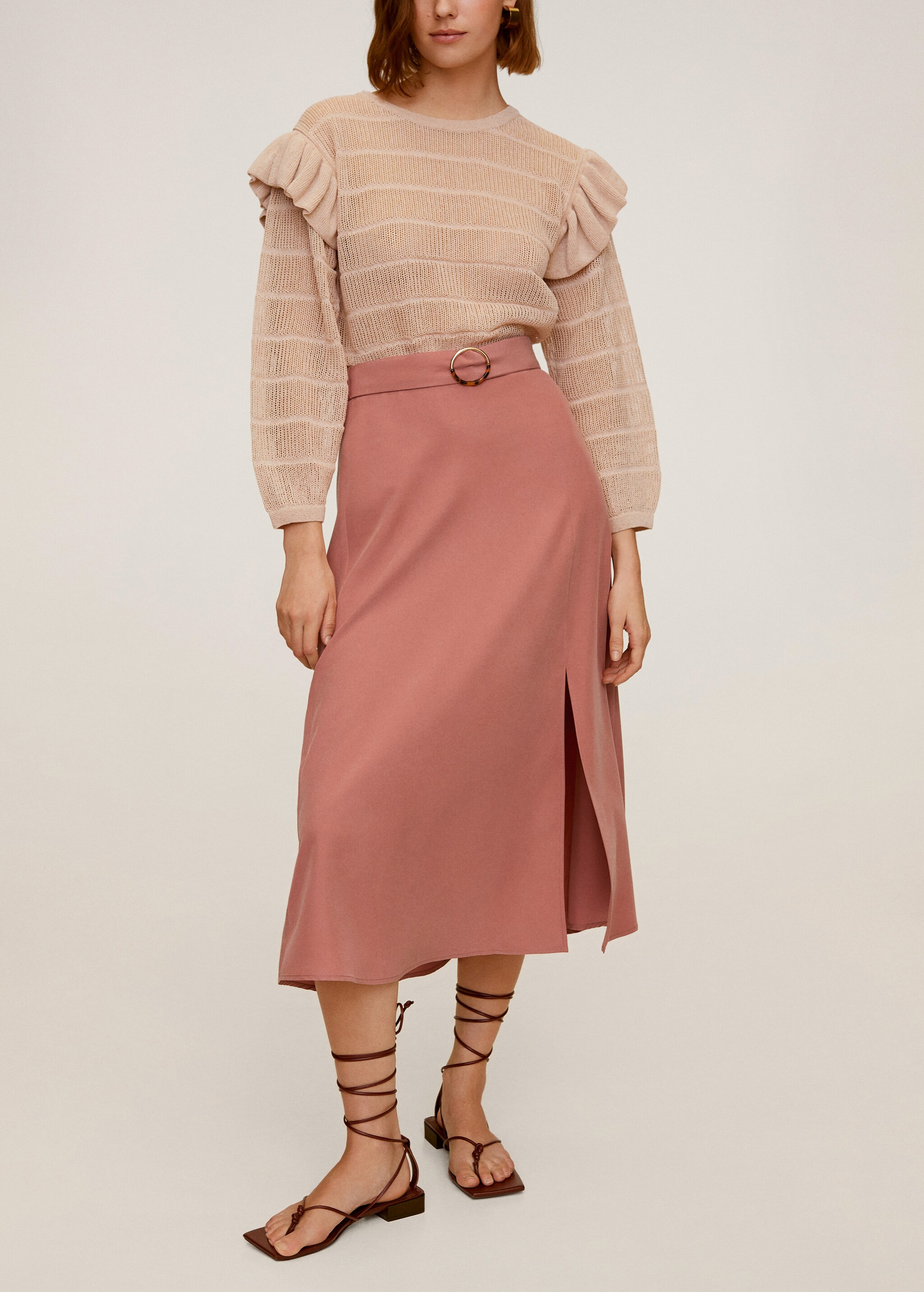Falda modal - Plano general