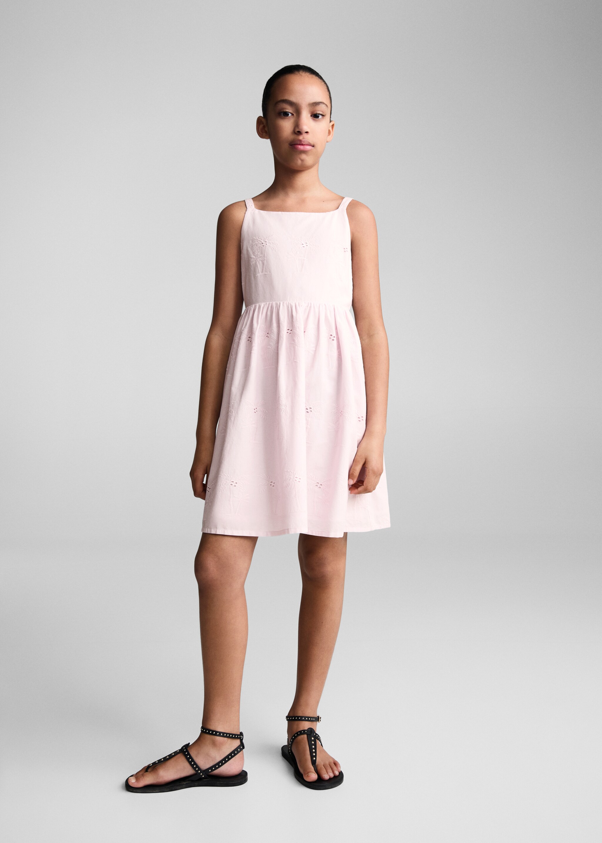 Broderie anglaise dress - General plane