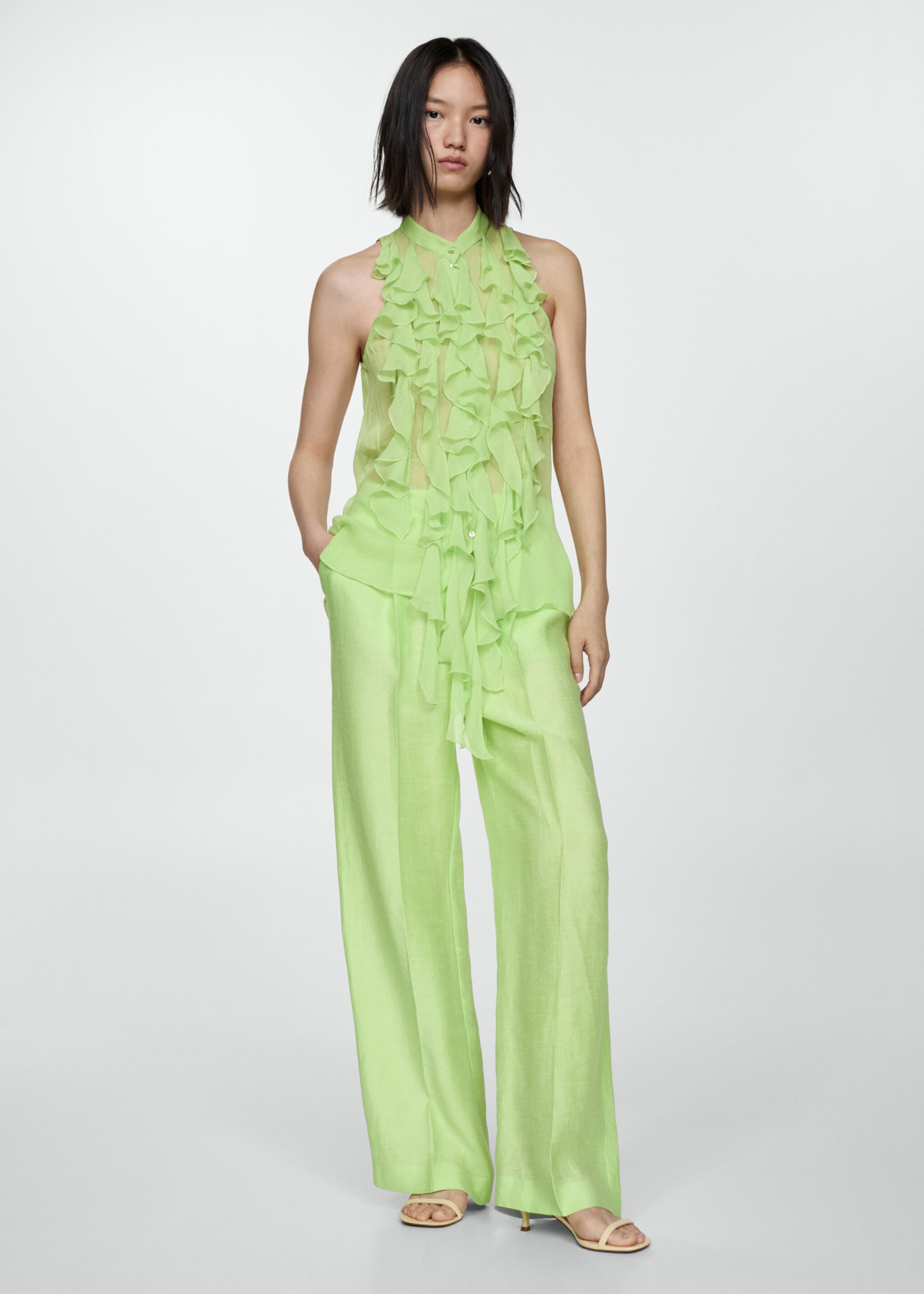 Blusa semitrasparente volant - Piano generale