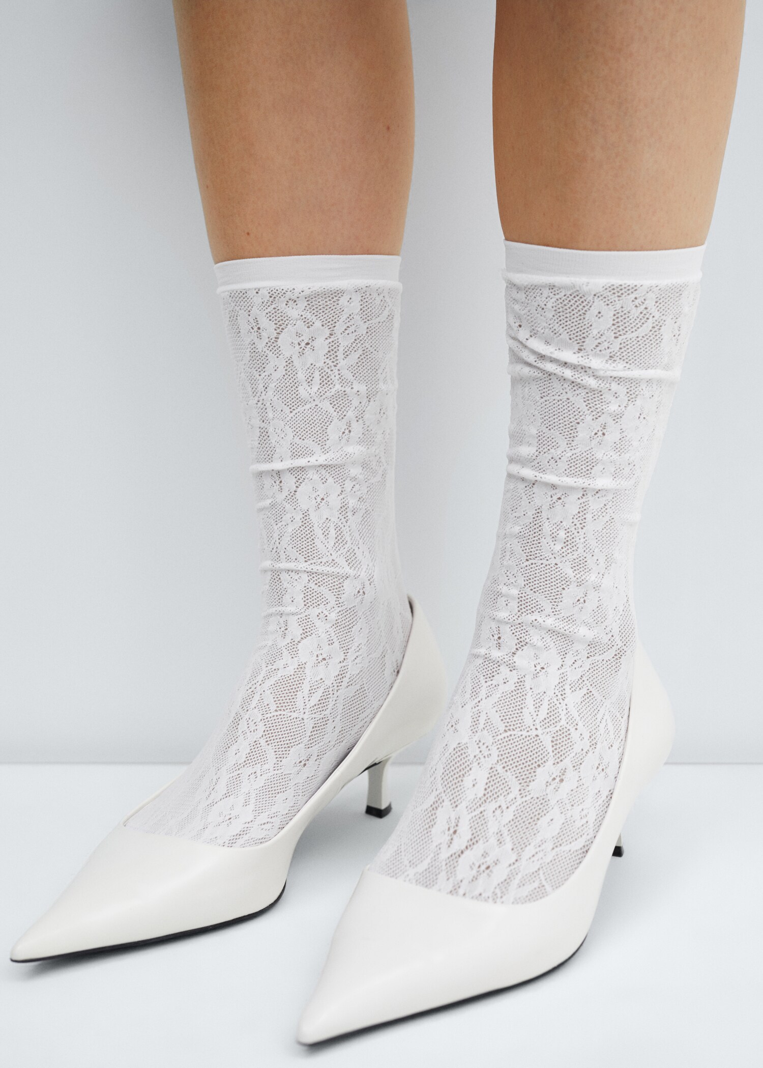 Lace socks - General plane