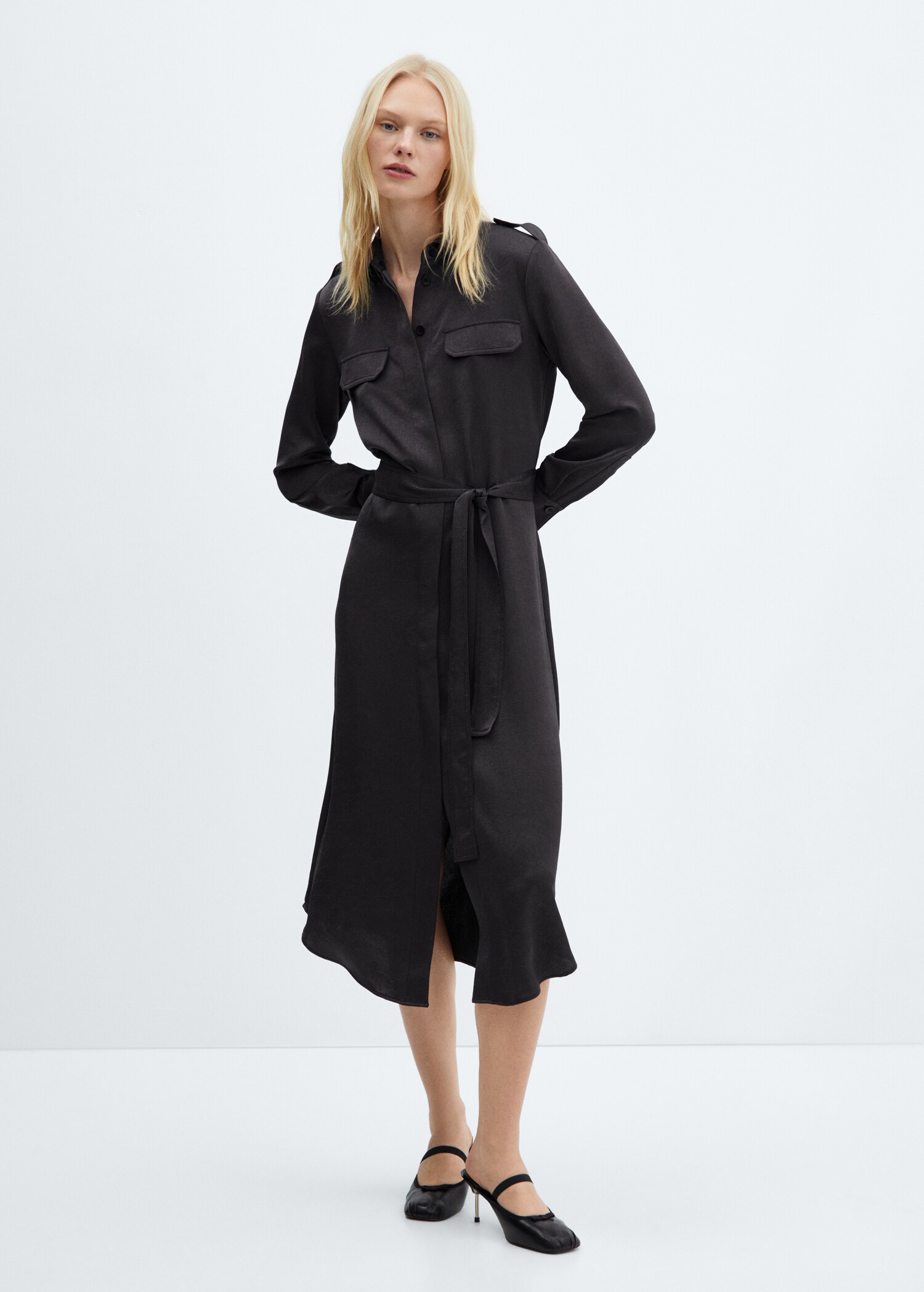 Robe chemisier satinée - Plan général