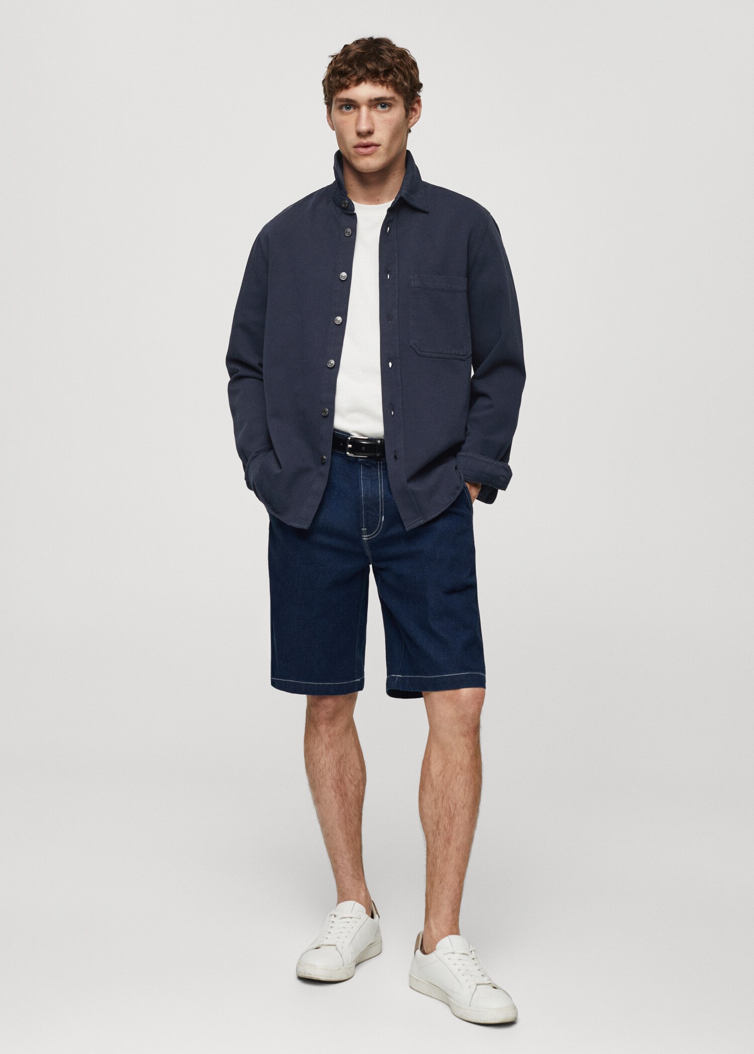 Regular-Fit-Overshirt aus Baumwolle mit Leinen - Allgemeine Ansicht