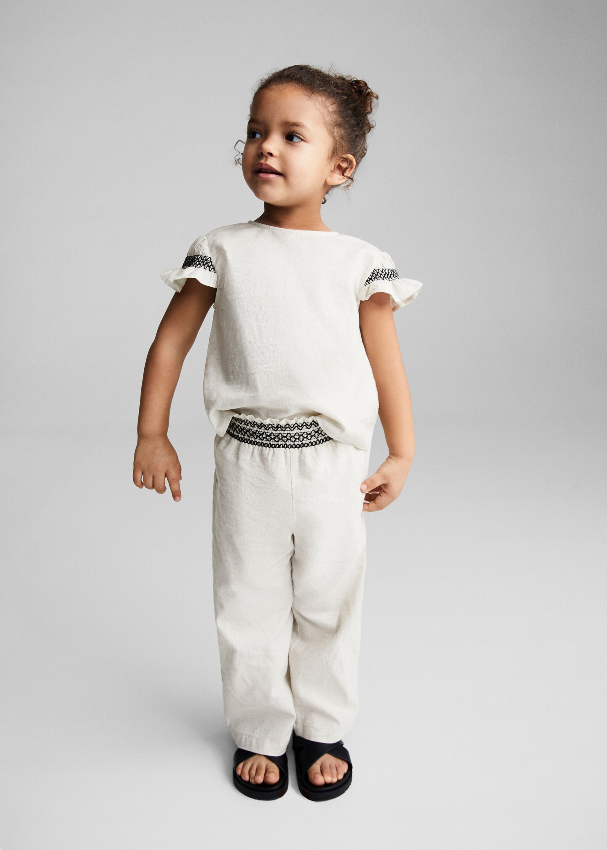 Linen-blend ruffled blouse - General plane