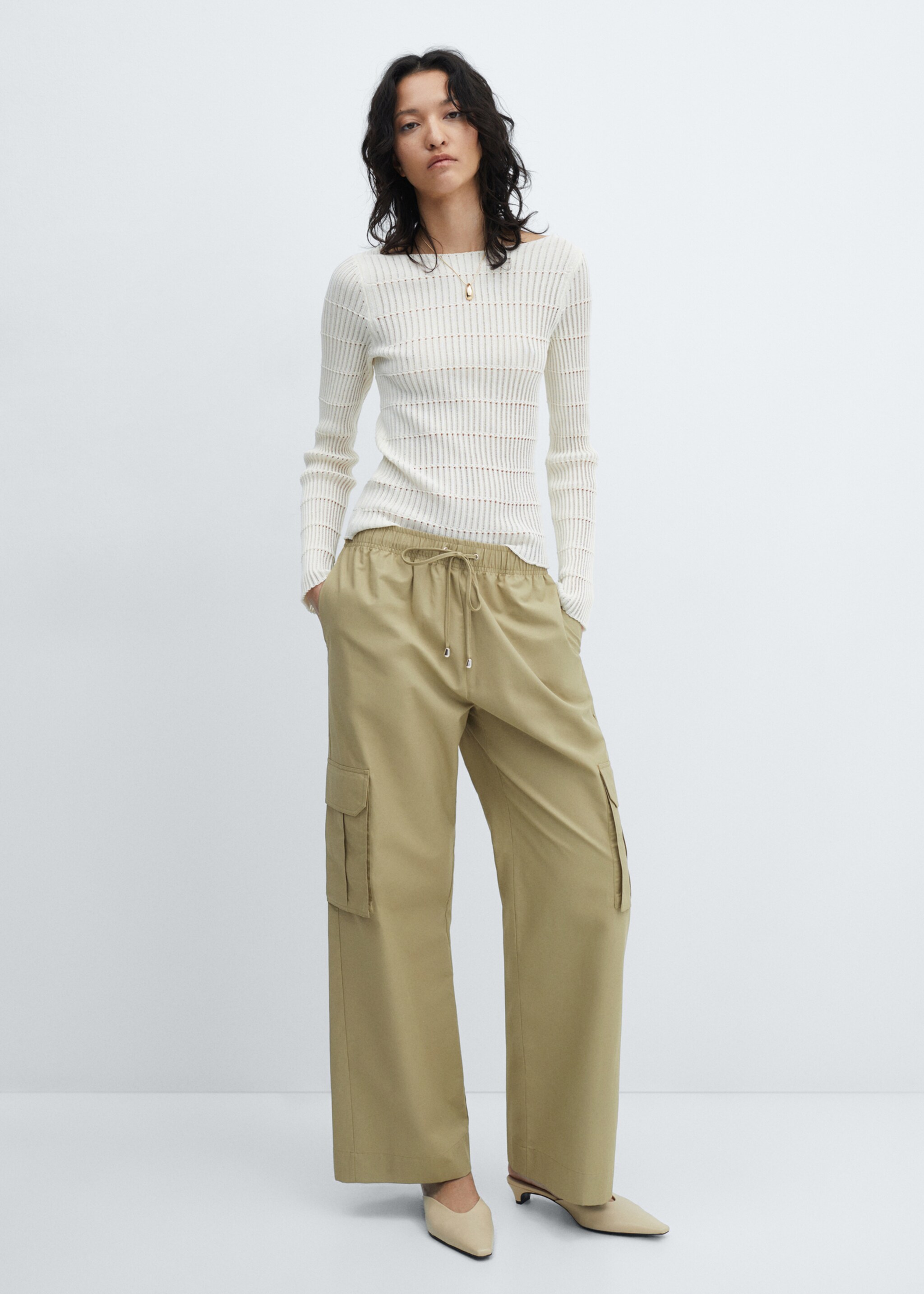 Elastic waist cargo pants - General plane