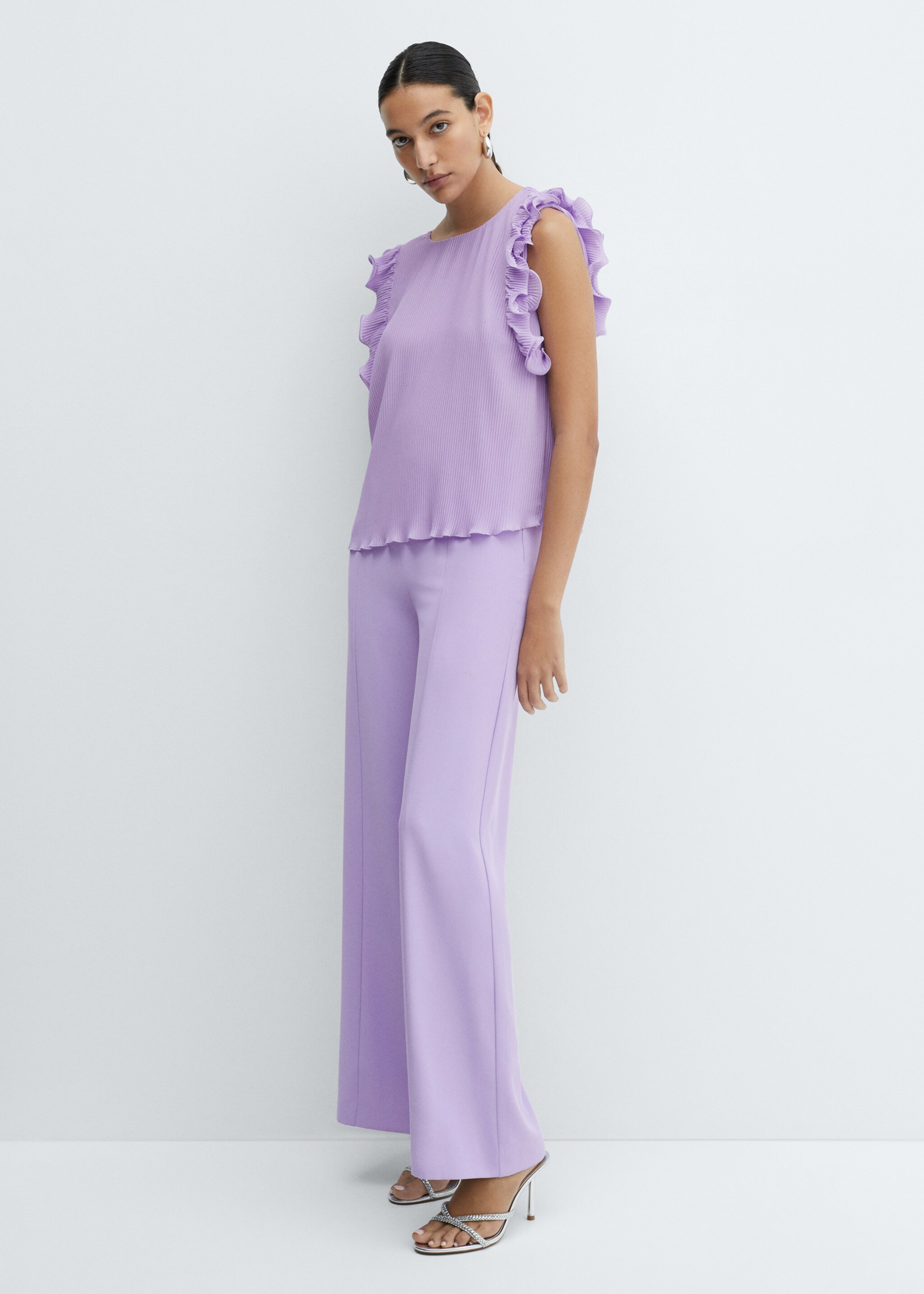 Ruffle pleated top - General plane