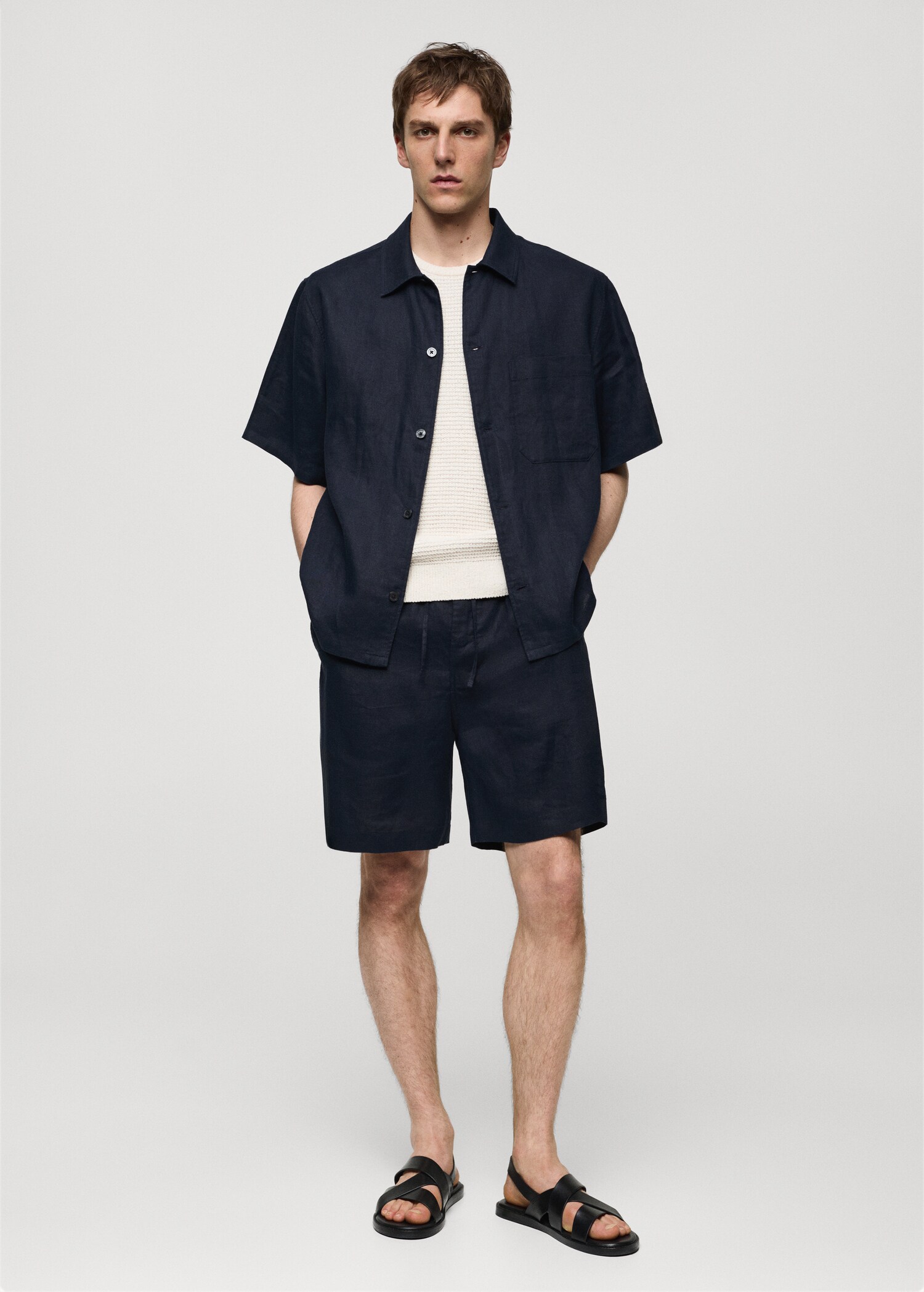 Regular-fit 100% linen shirt with pocket - General plane