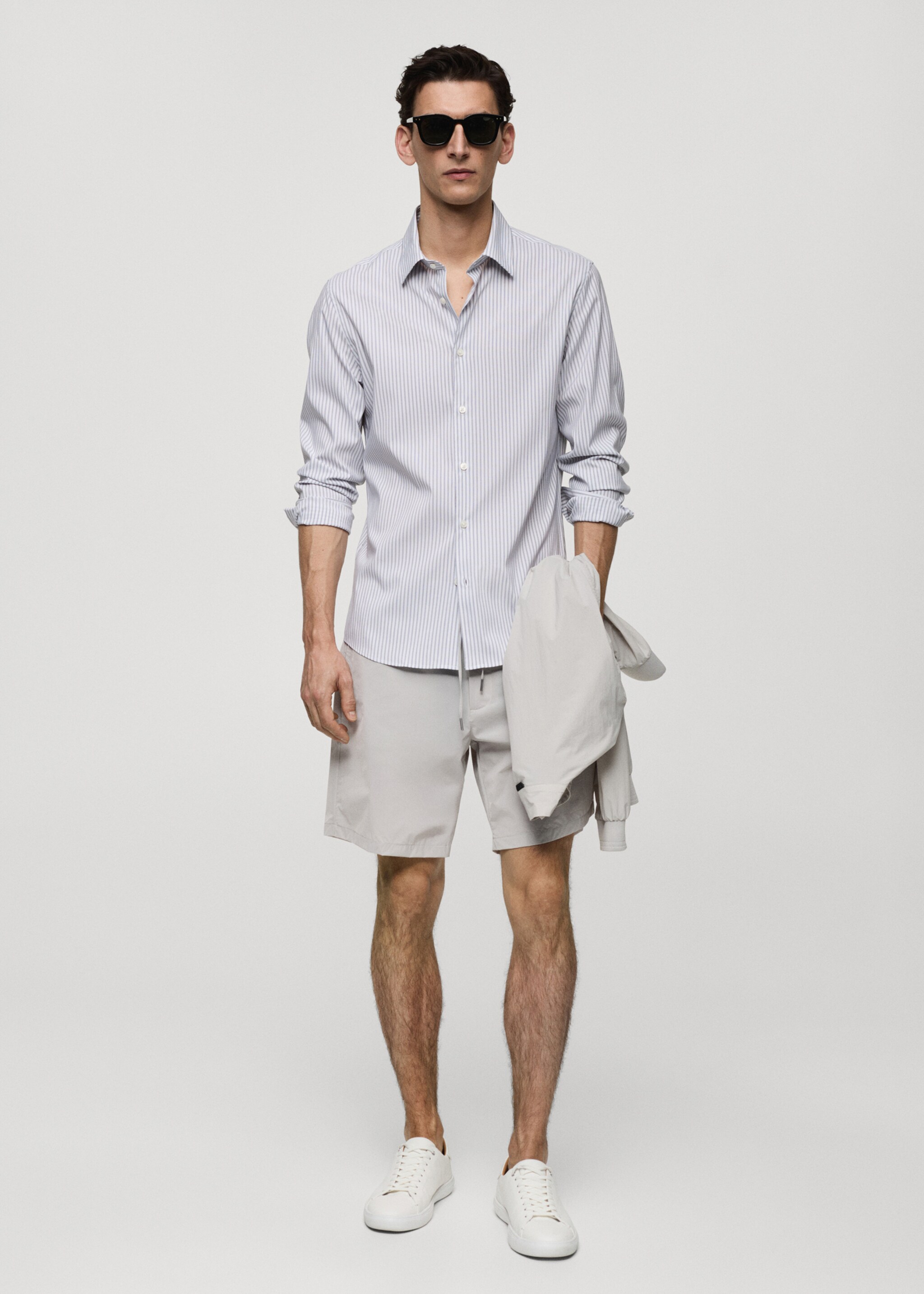 Regular-fit bermuda shorts with drawstring - General plane