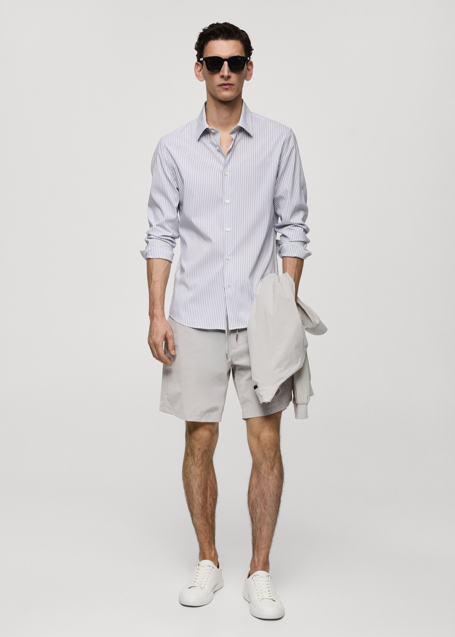 Regular-fit bermuda shorts with drawstring - General plane