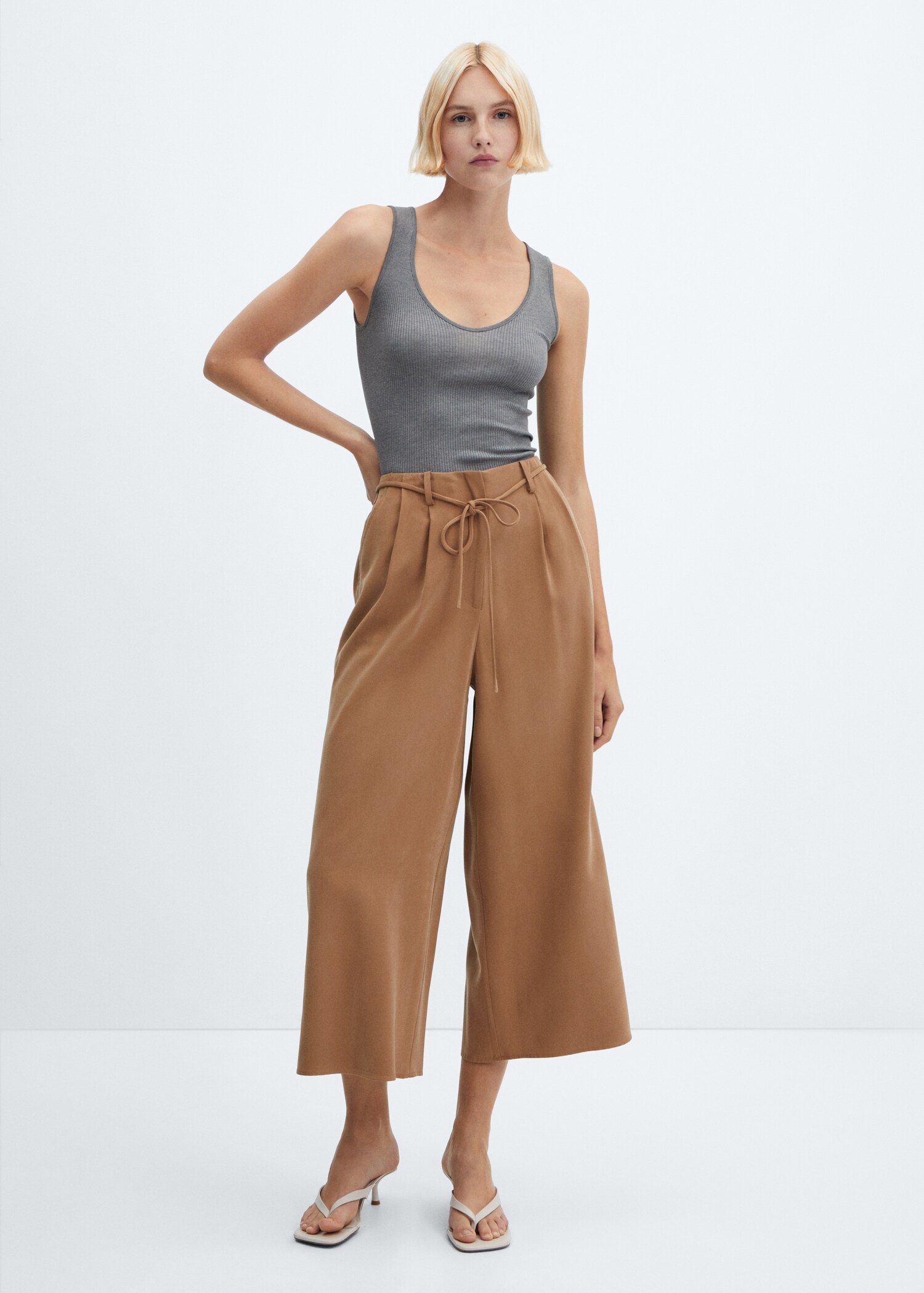 Wideleg trousers with belt - General plane
