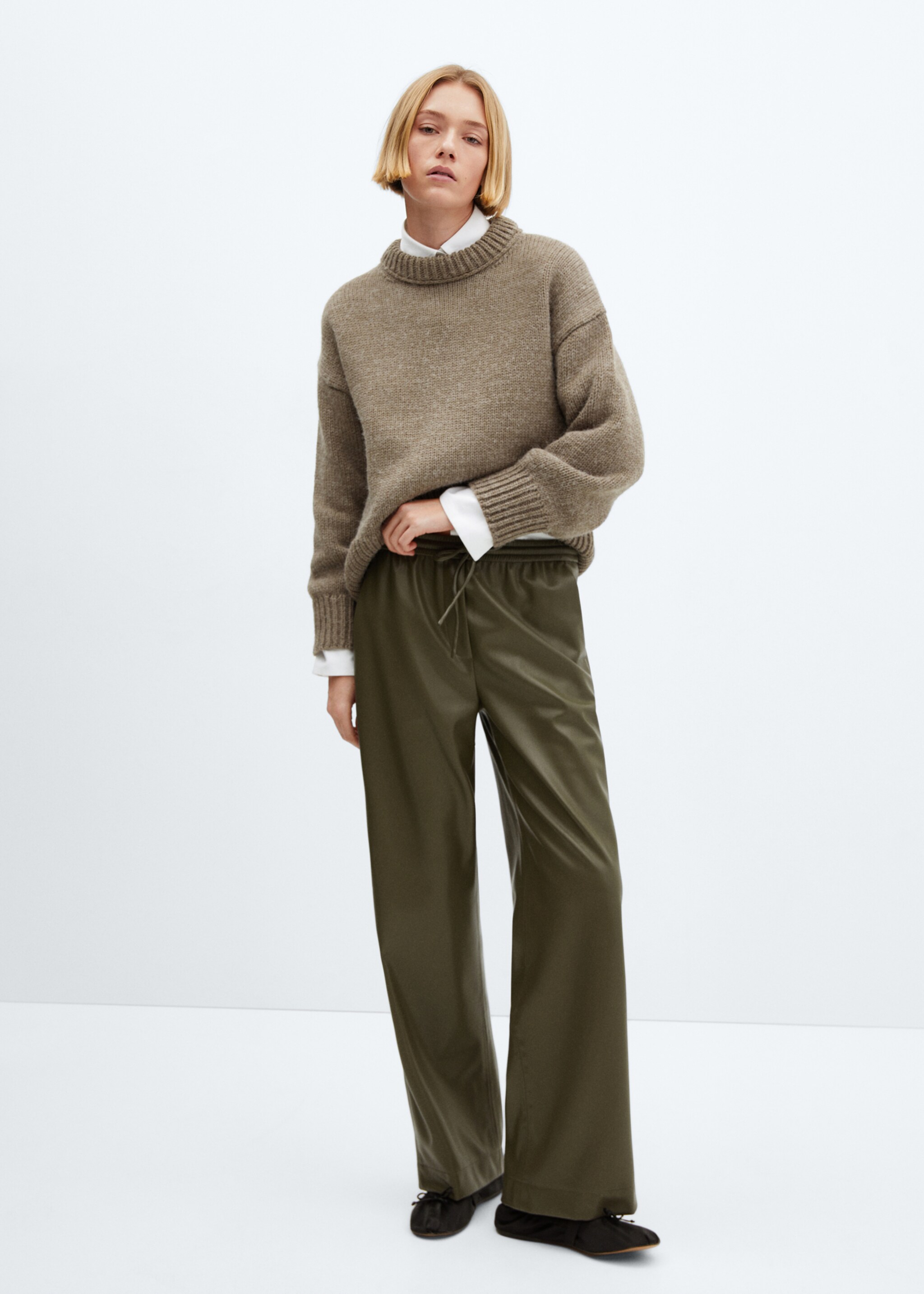 Leather-effect elastic waist trousers - General plane