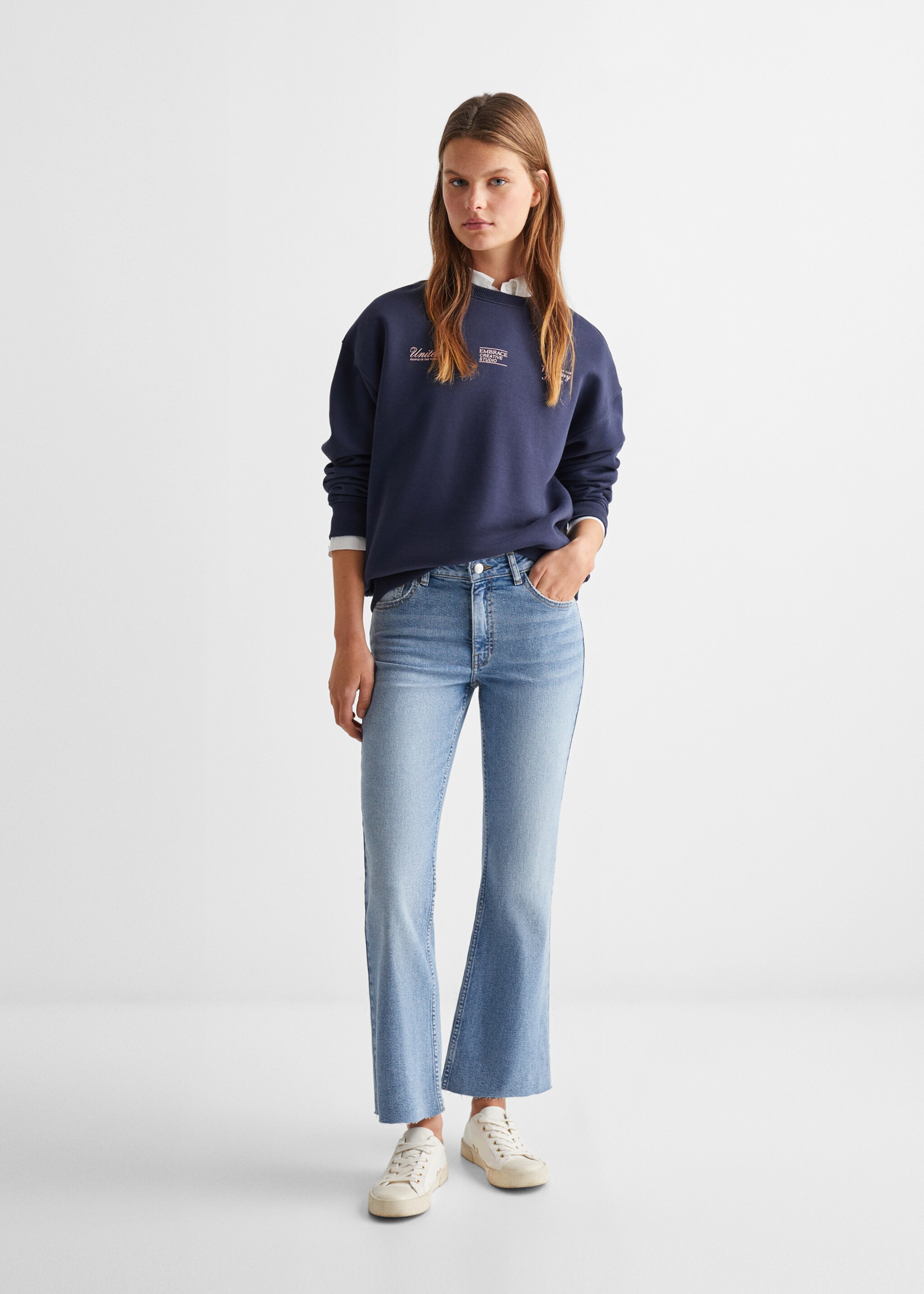 Kurze Flared-Jeans - Allgemeine Ansicht, Mittelblau. Ref: 67080634-00.